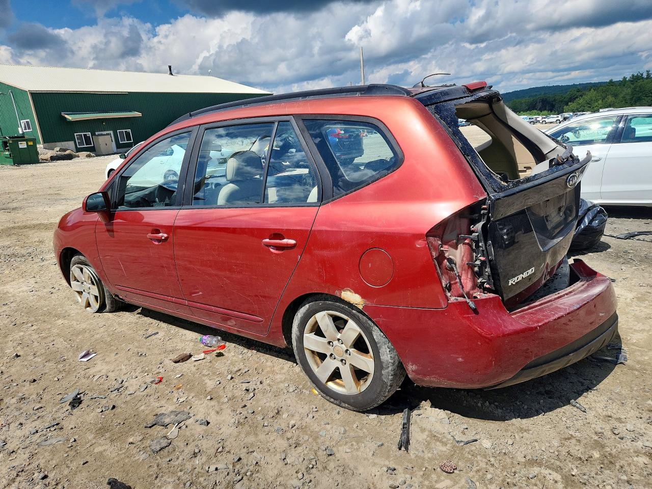 2008 Kia Rondo Lx Red vin: KNAFG526X87149231