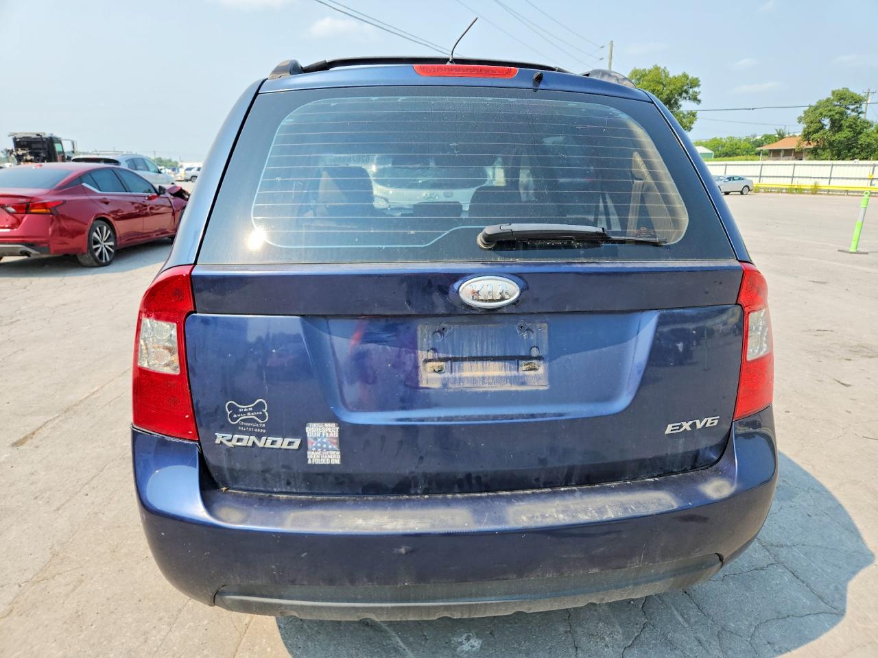2008 Kia Rondo Lx Blue vin: KNAFG526X87156471