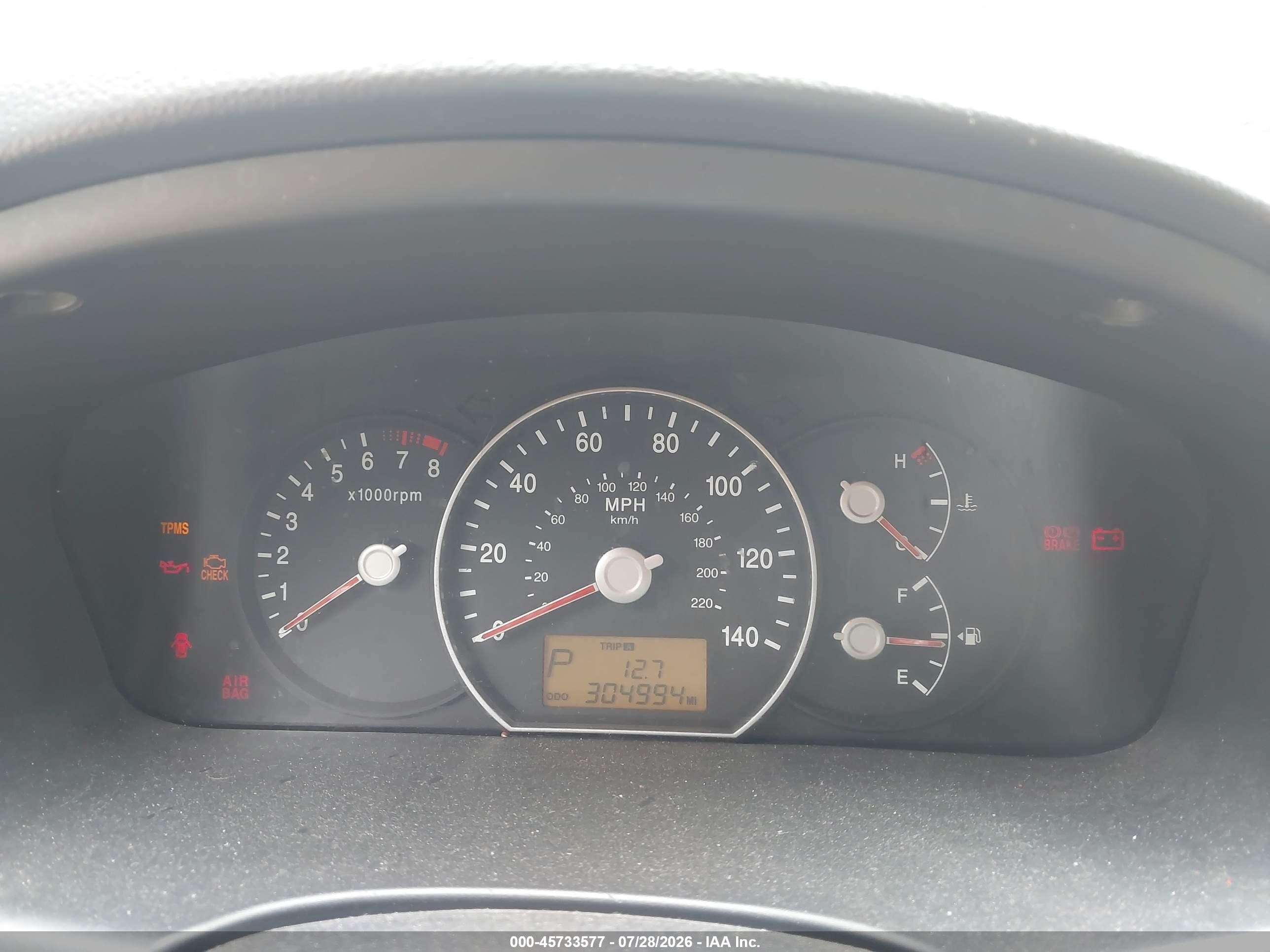 2009 Kia Rondo Lx Черный vin: KNAFG528197269406