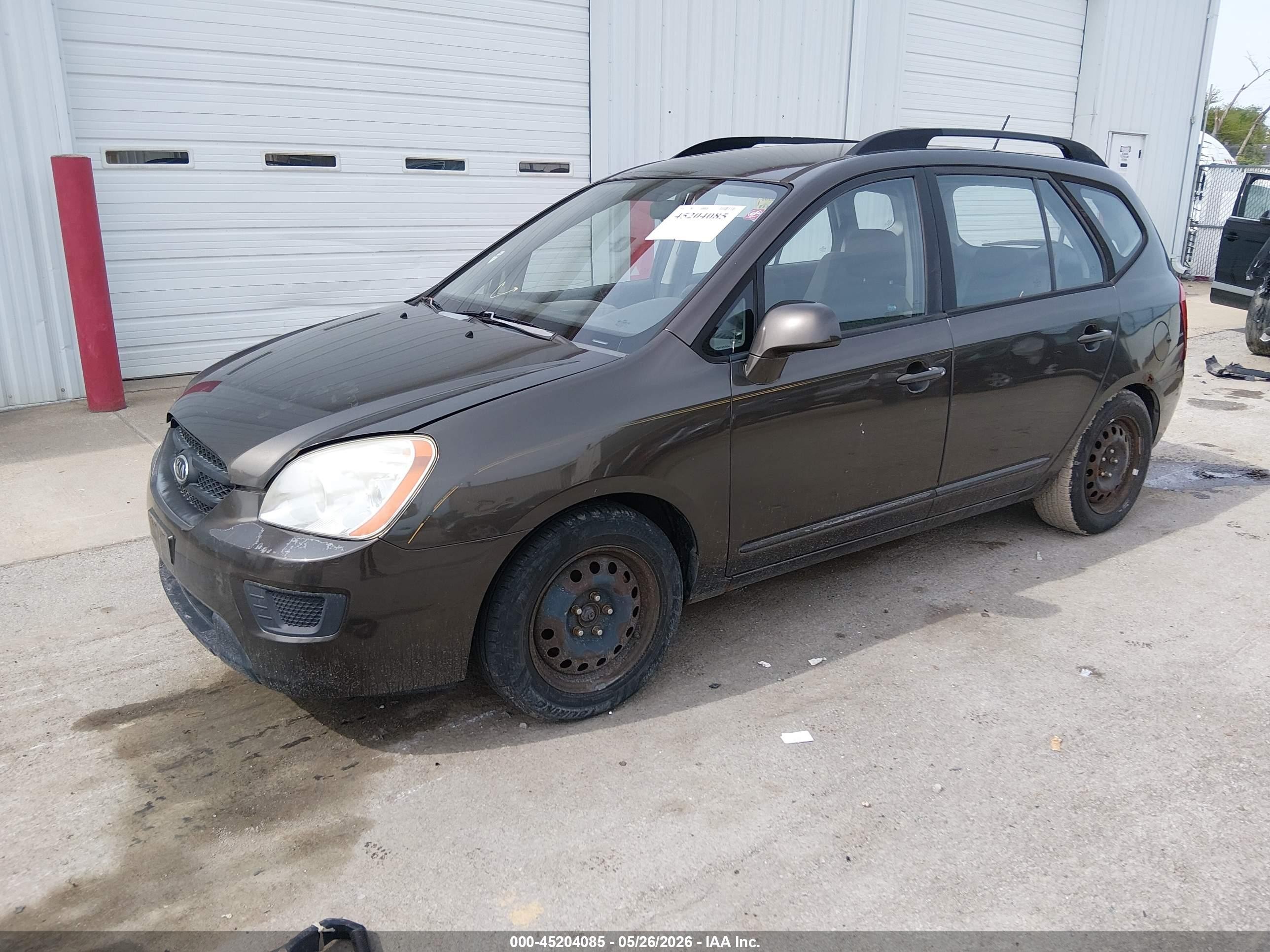 2009 Kia Rondo Lx Серебряный vin: KNAFG528197273102