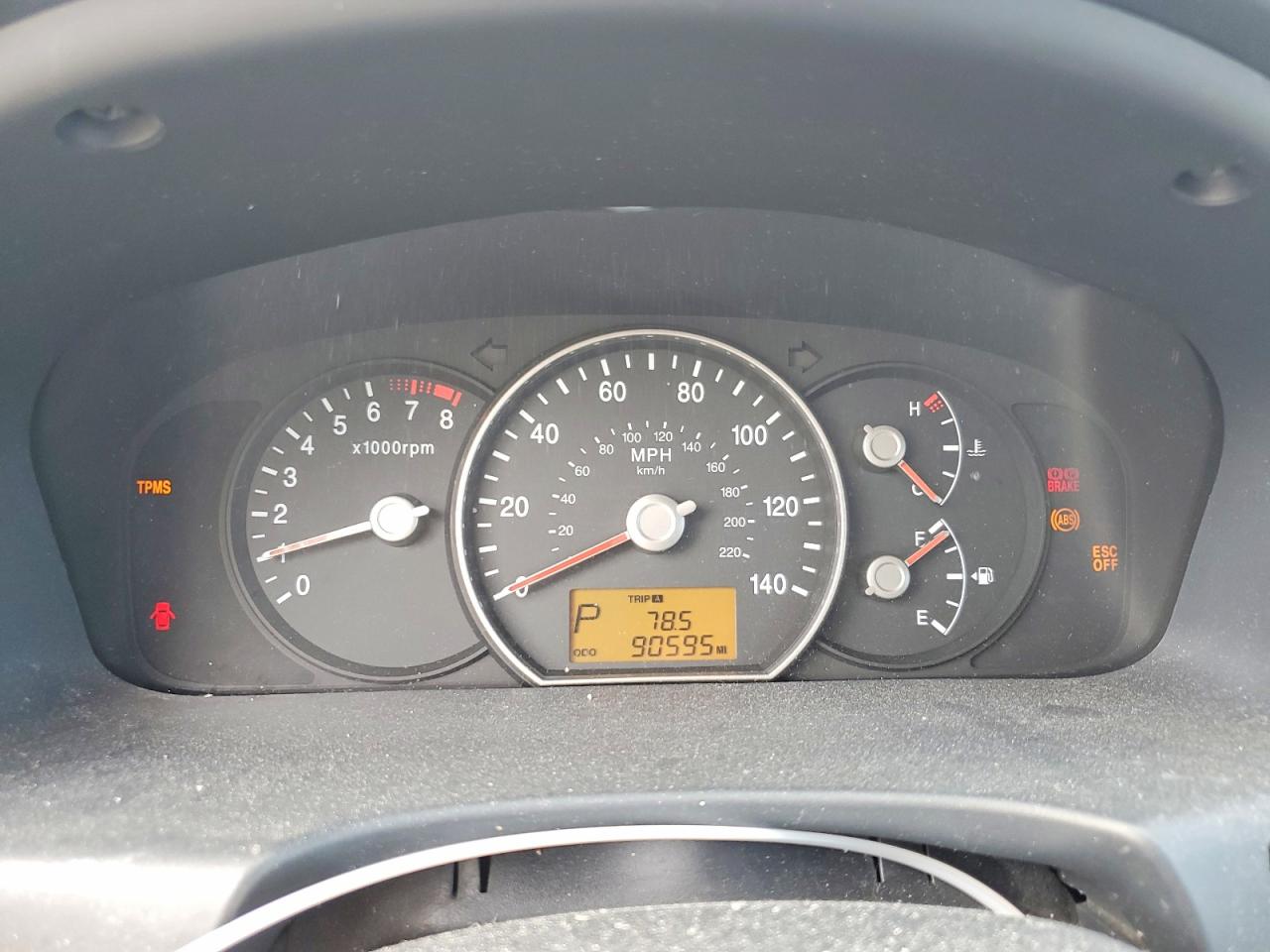 2009 Kia Rondo Base Черный vin: KNAFG528297224555