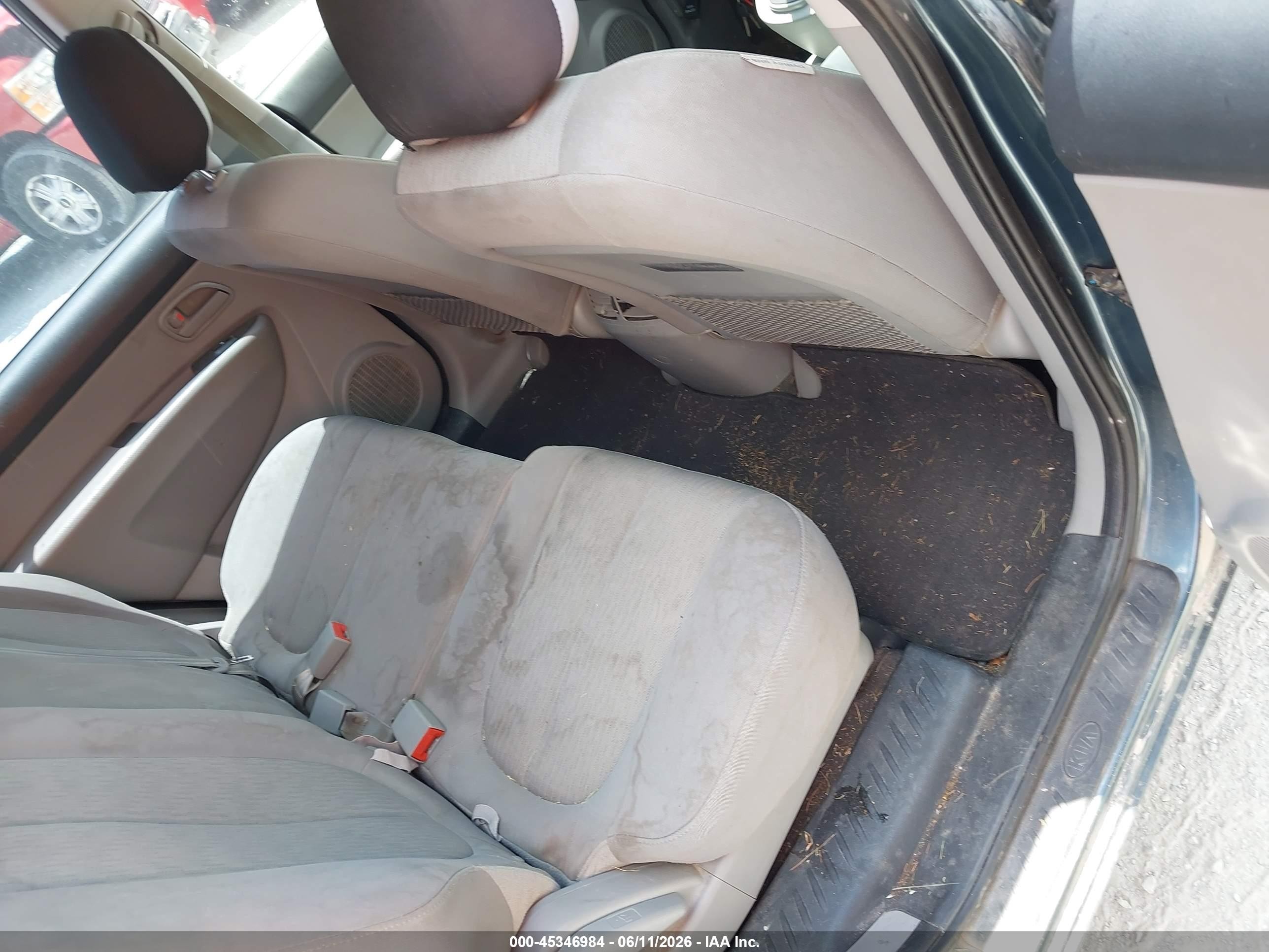2009 Kia Rondo Lx Синий vin: KNAFG528297284996