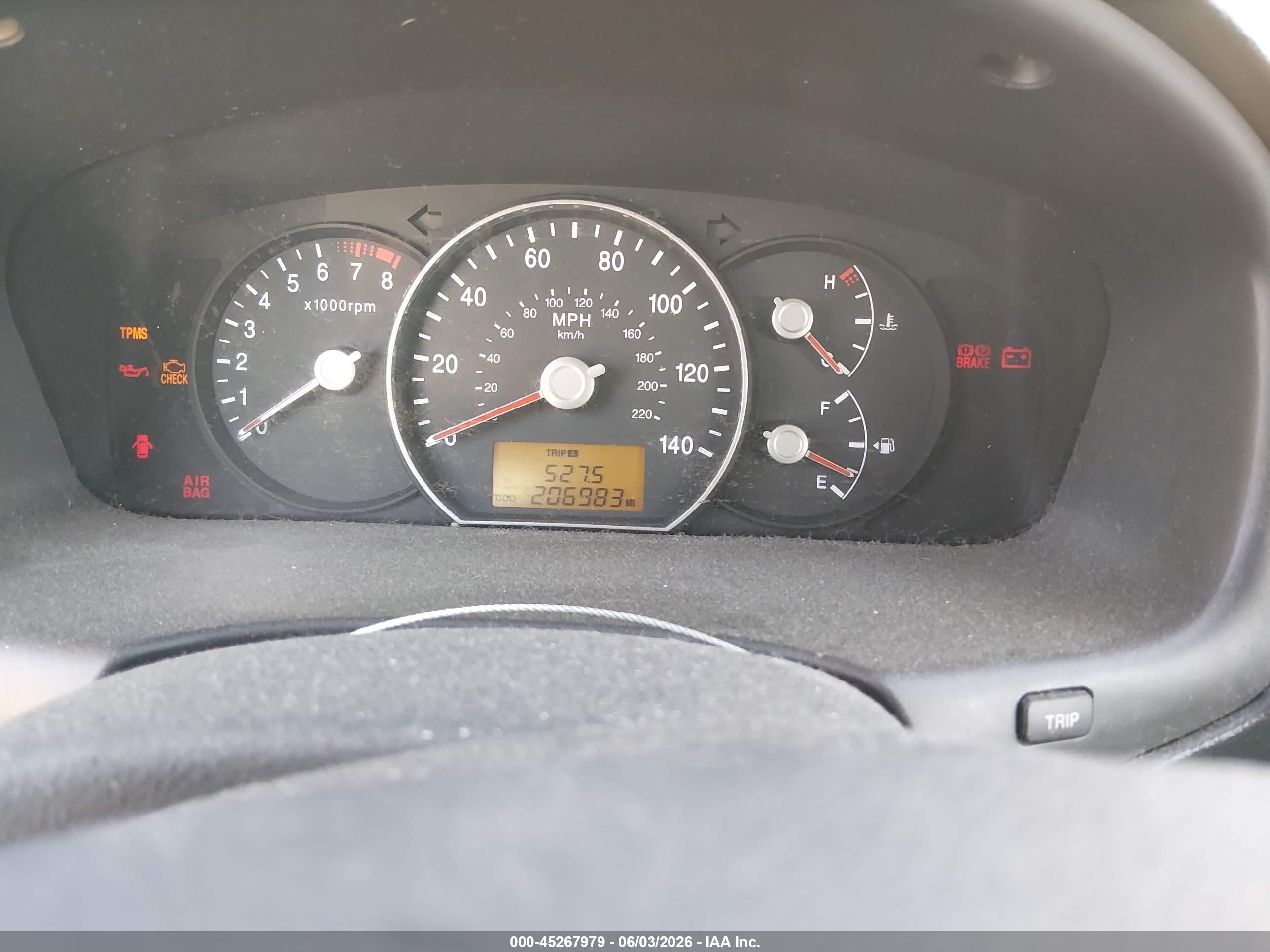 2009 Kia Rondo Lx Gray vin: KNAFG528897255437