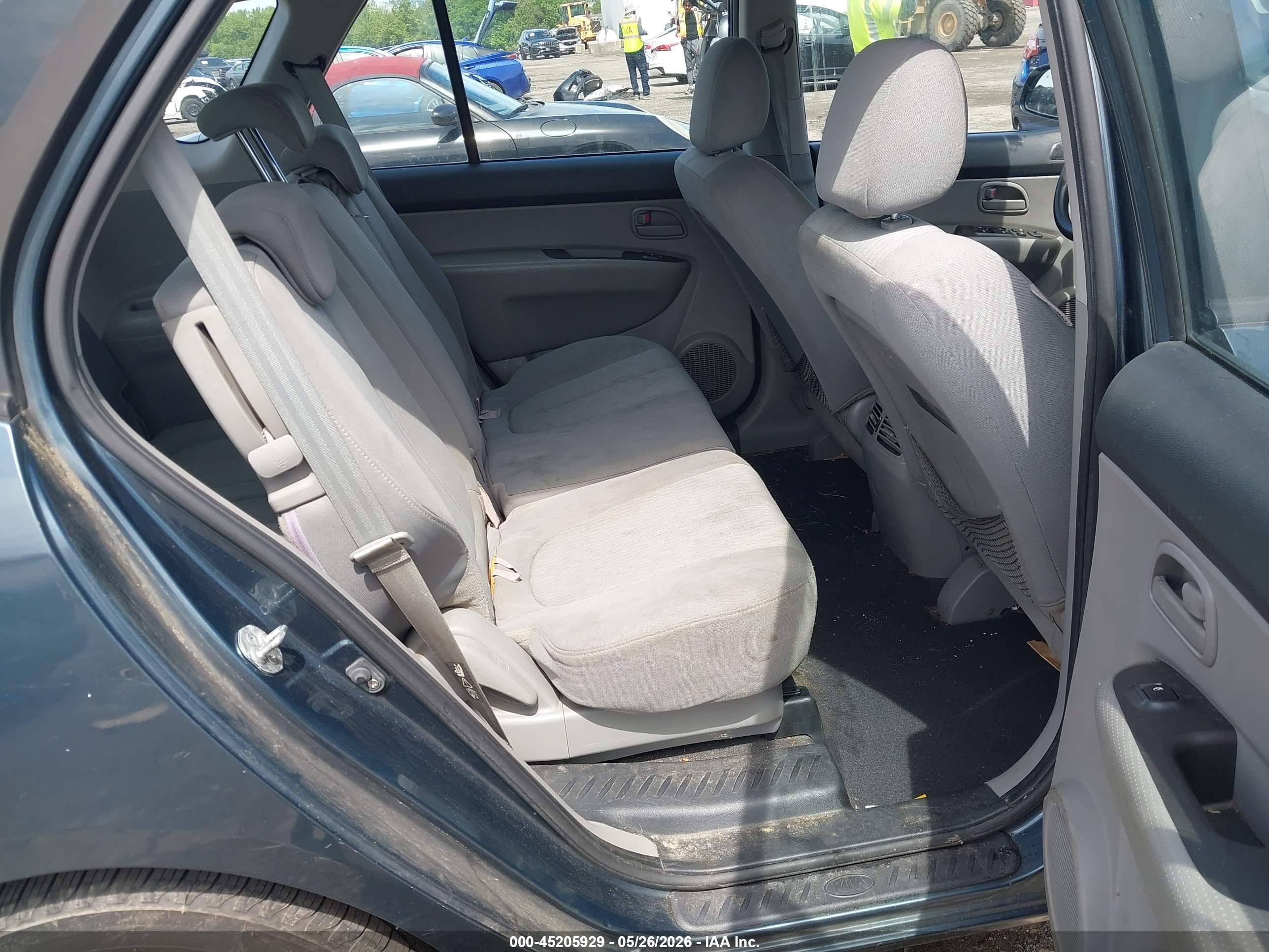 2009 Kia Rondo Lx Blue vin: KNAFG529897273591