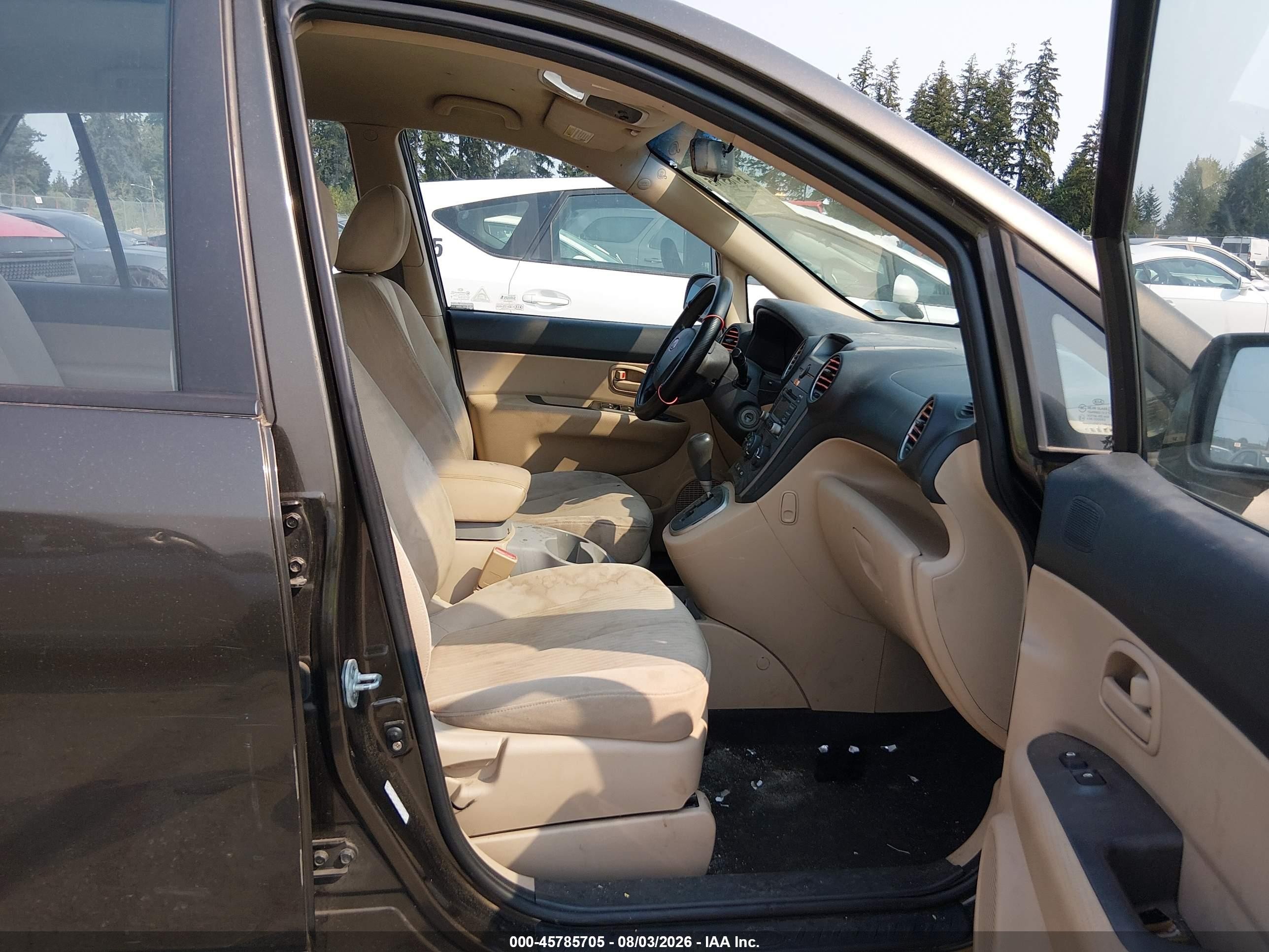 2009 Kia Rondo Lx Черный vin: KNAFG529X97262463