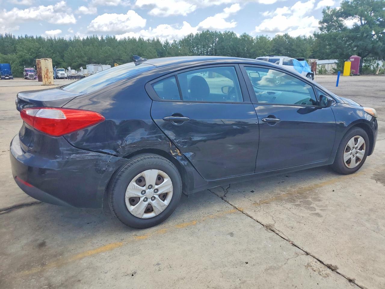 2014 Kia Forte Black vin: KNAFK4A60E5135288