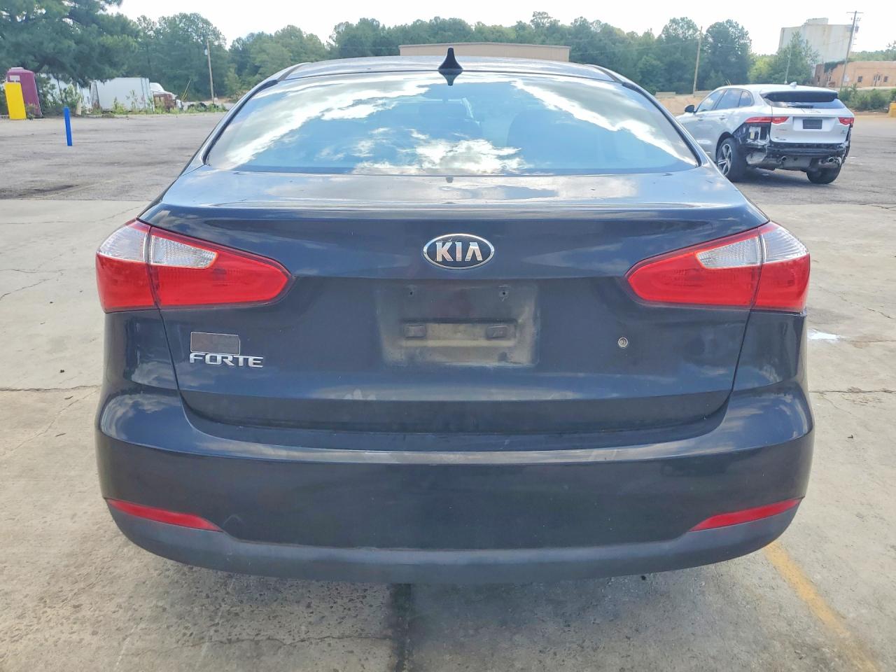2014 Kia Forte Black vin: KNAFK4A60E5135288