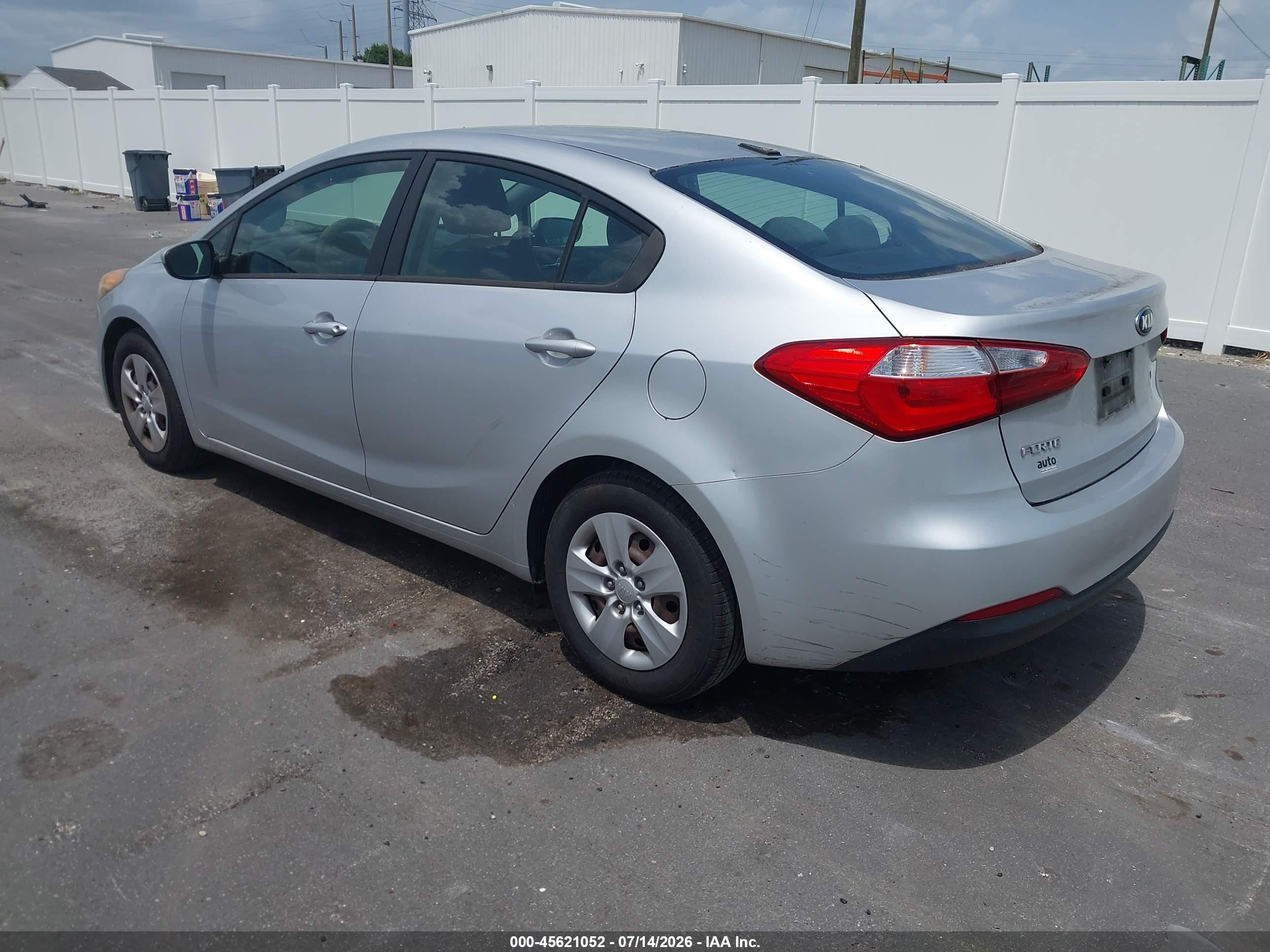 2015 Kia Forte Lx Silver vin: KNAFK4A60F5432630