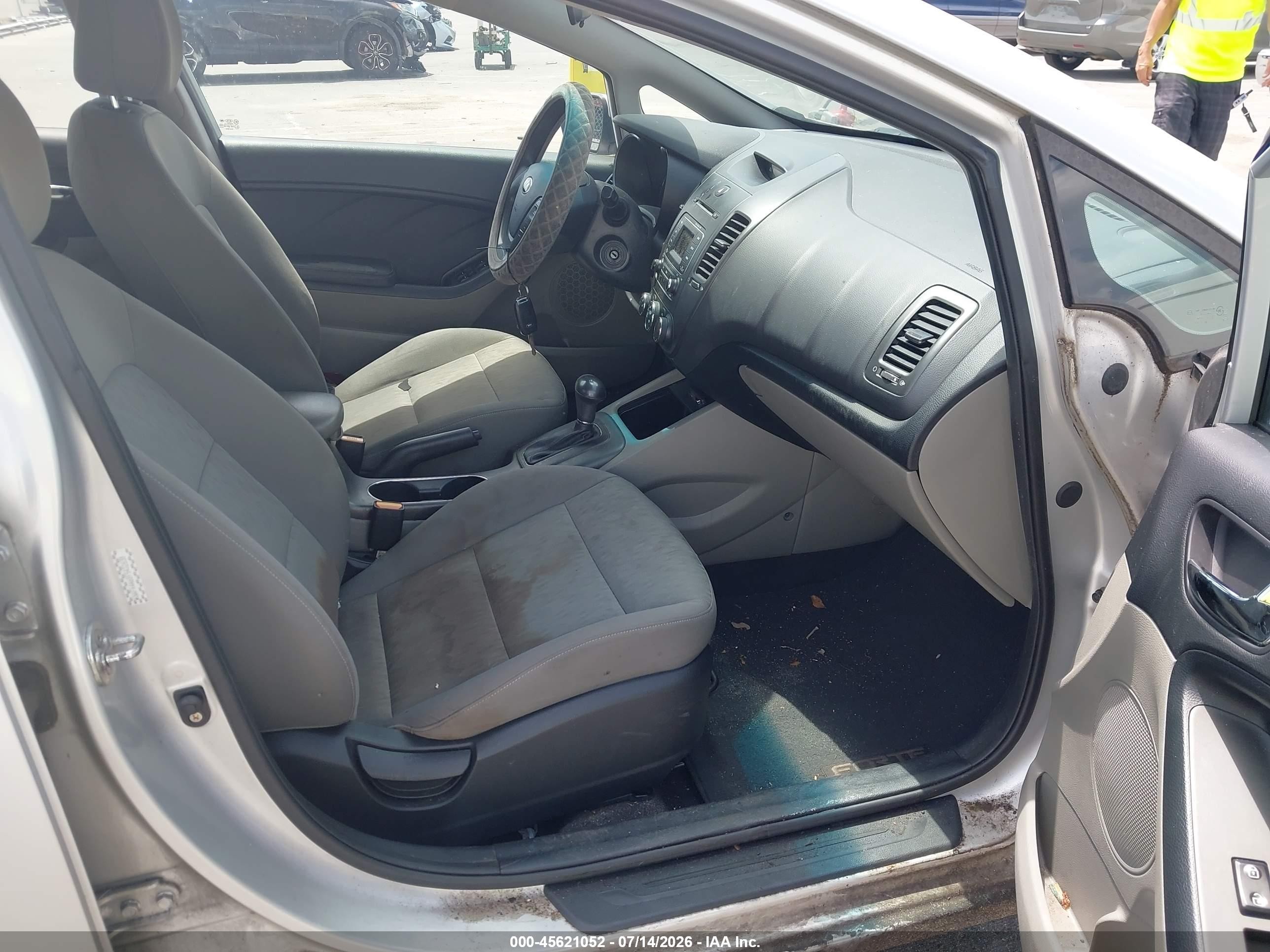 2015 Kia Forte Lx Silver vin: KNAFK4A60F5432630