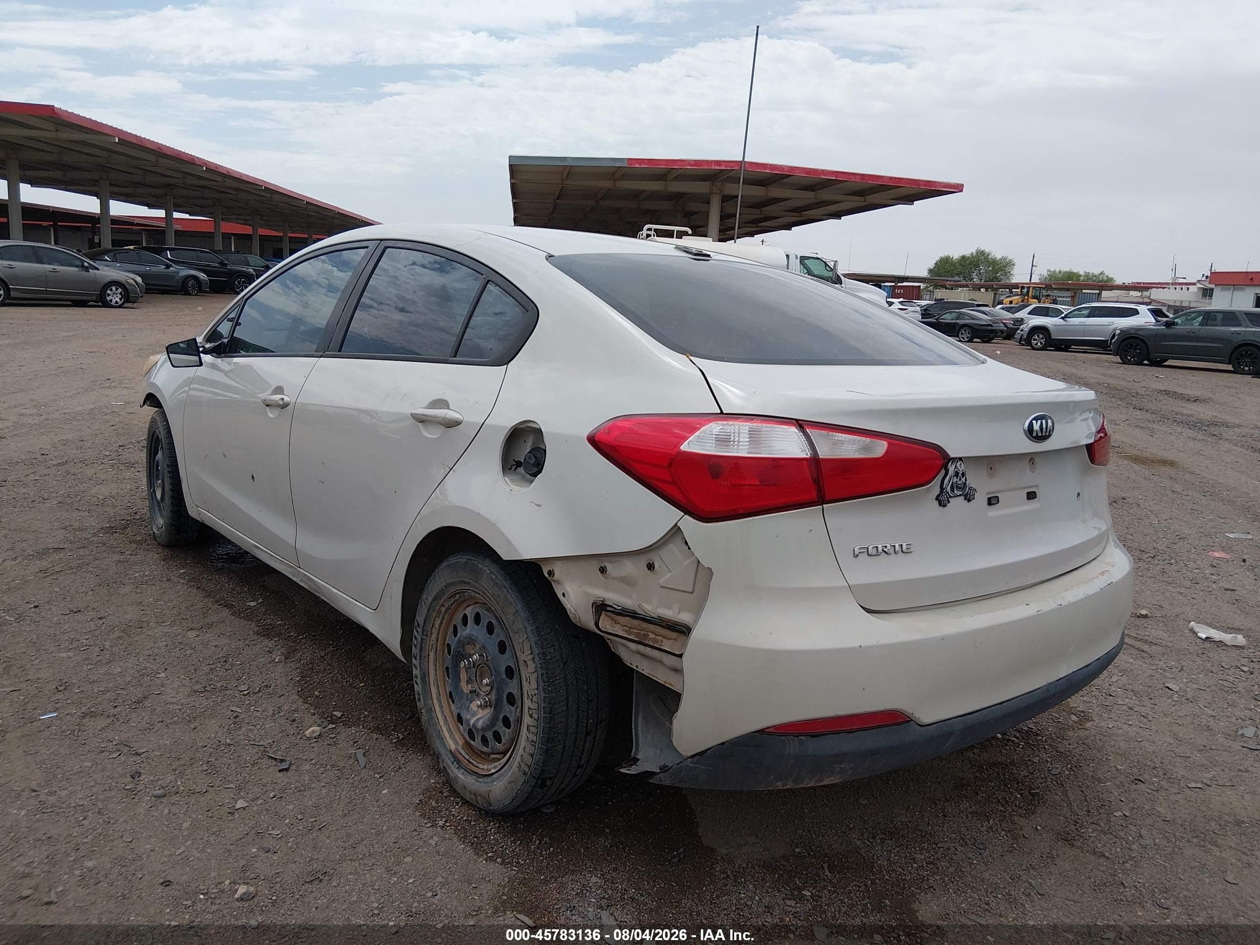 2015 Kia Forte Lx White vin: KNAFK4A61F5339115