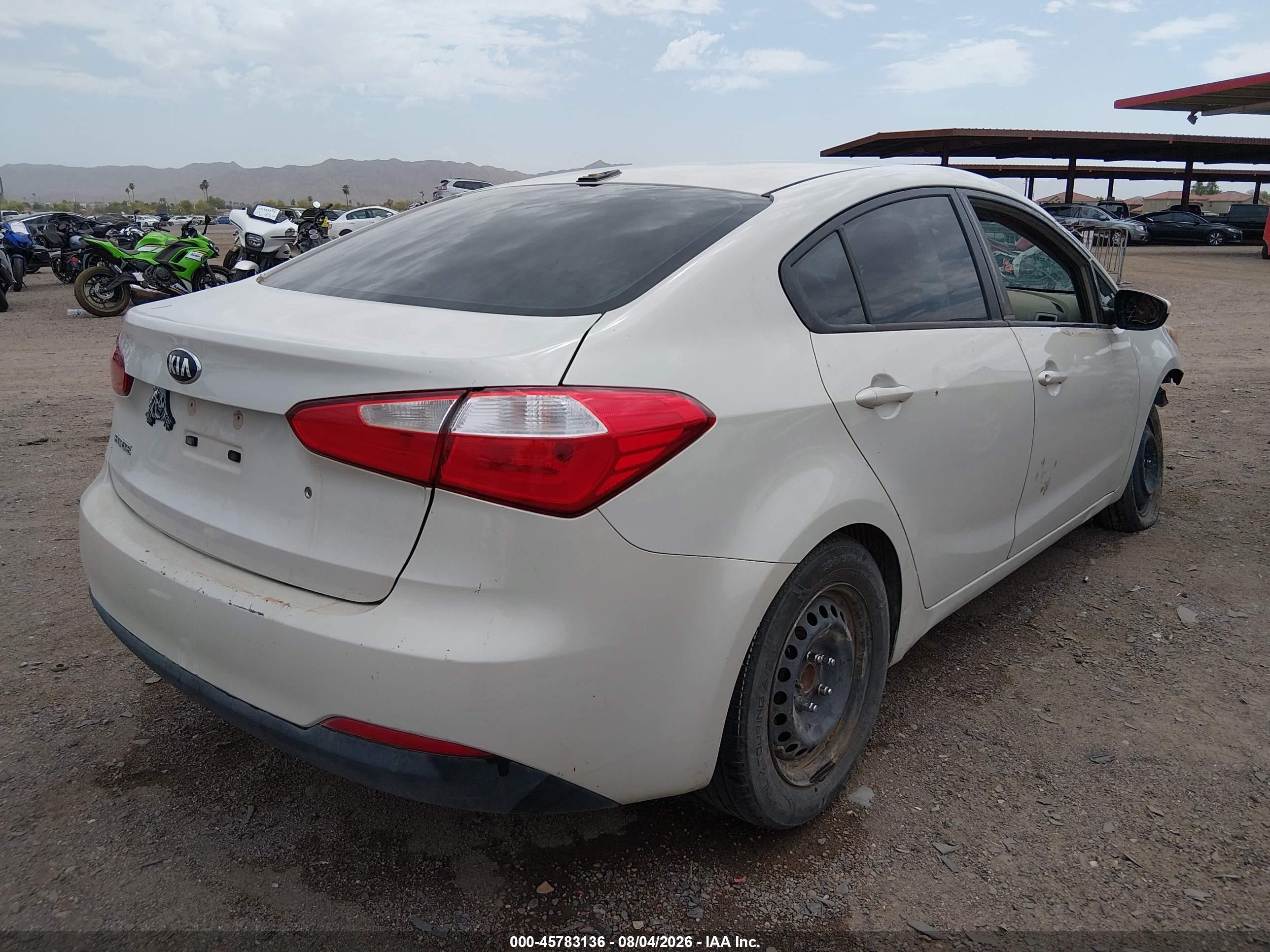 2015 Kia Forte Lx White vin: KNAFK4A61F5339115