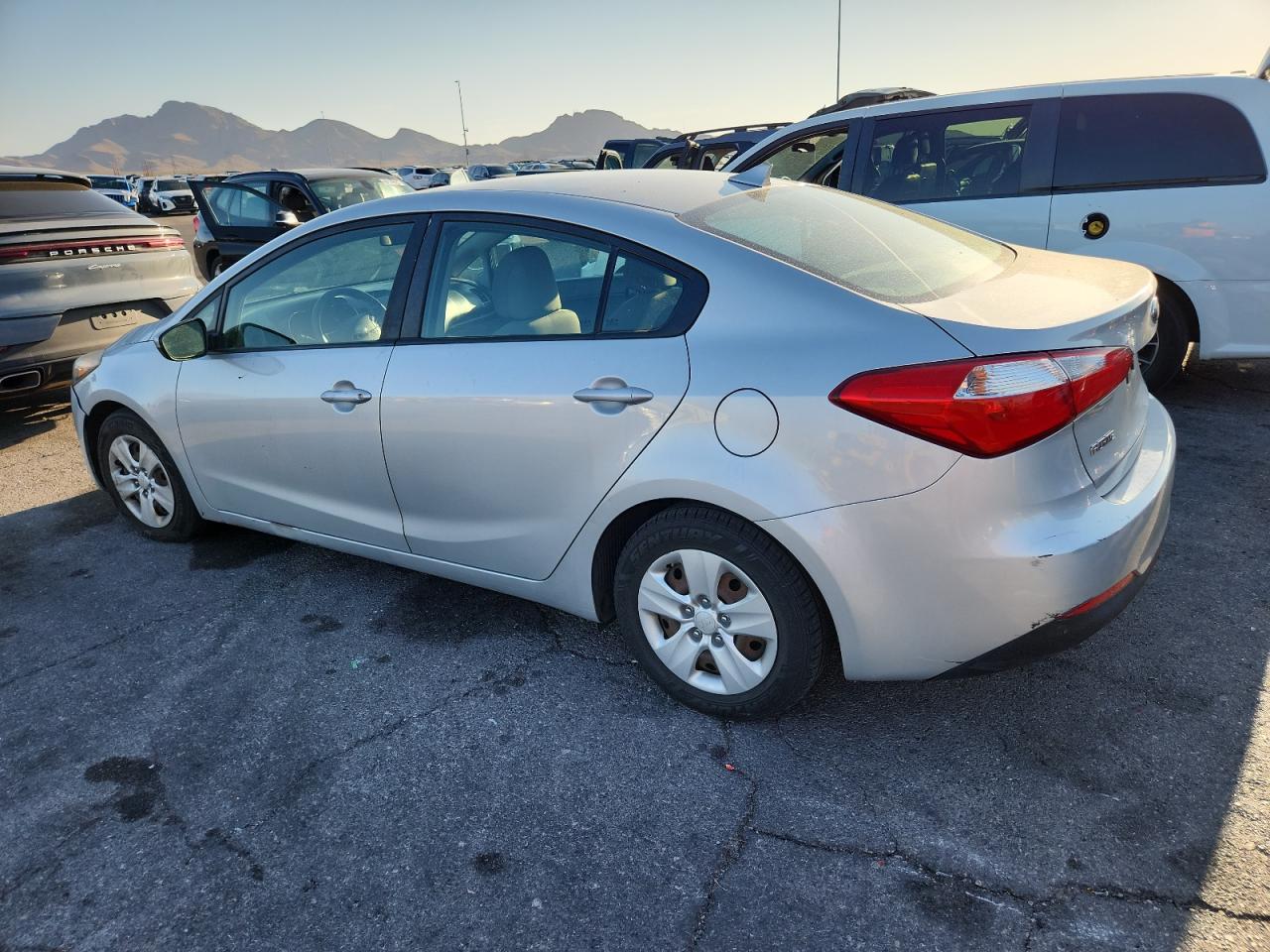 2015 Kia Forte Lx Silver vin: KNAFK4A61F5375855