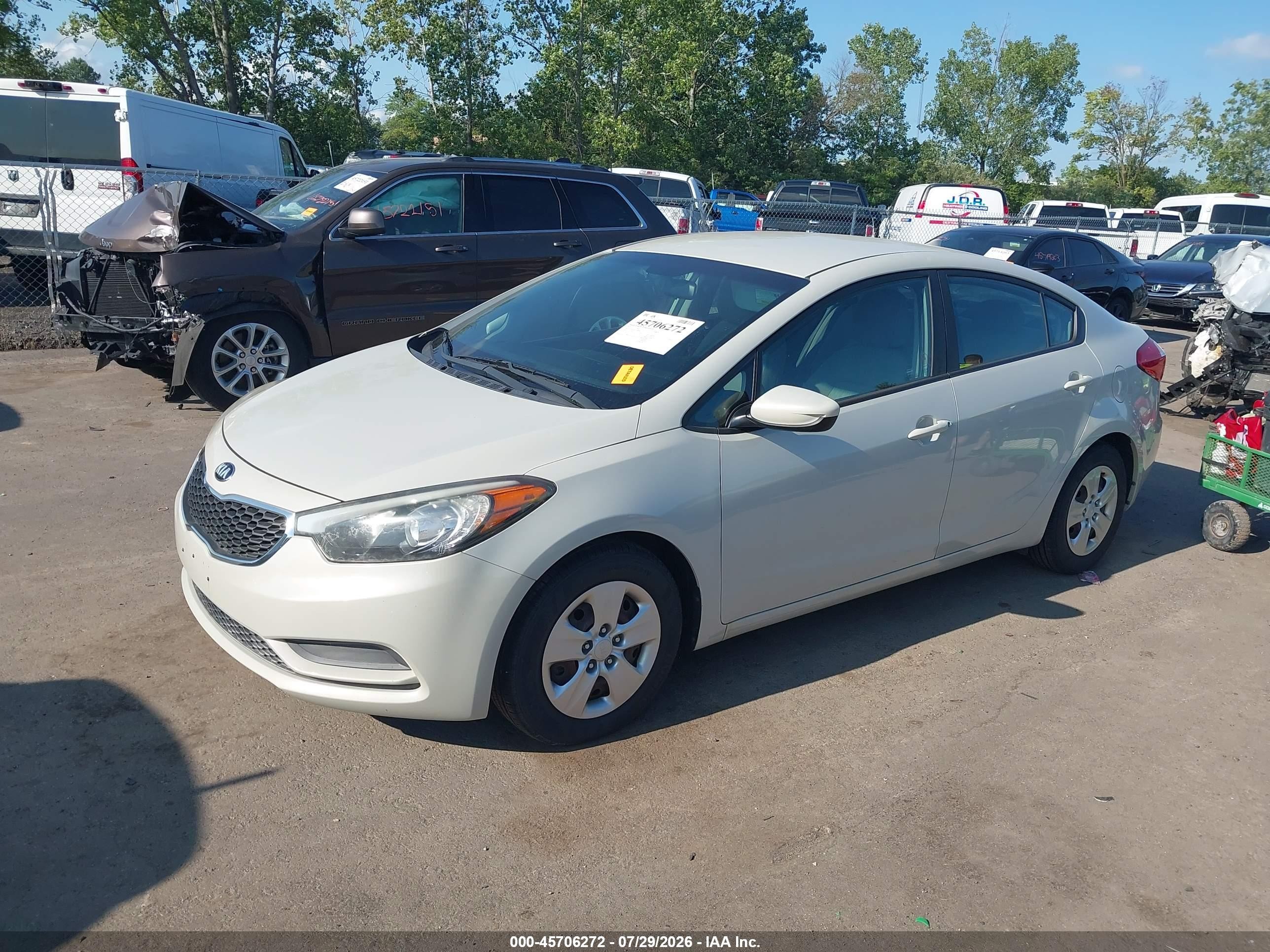 2015 Kia Forte Lx Белый vin: KNAFK4A61F5388282