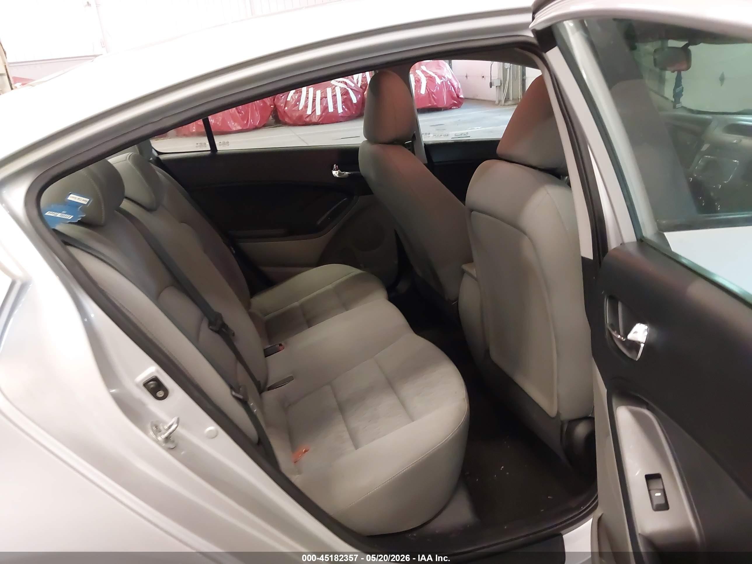 2015 Kia Forte Lx Silver vin: KNAFK4A61F5393336