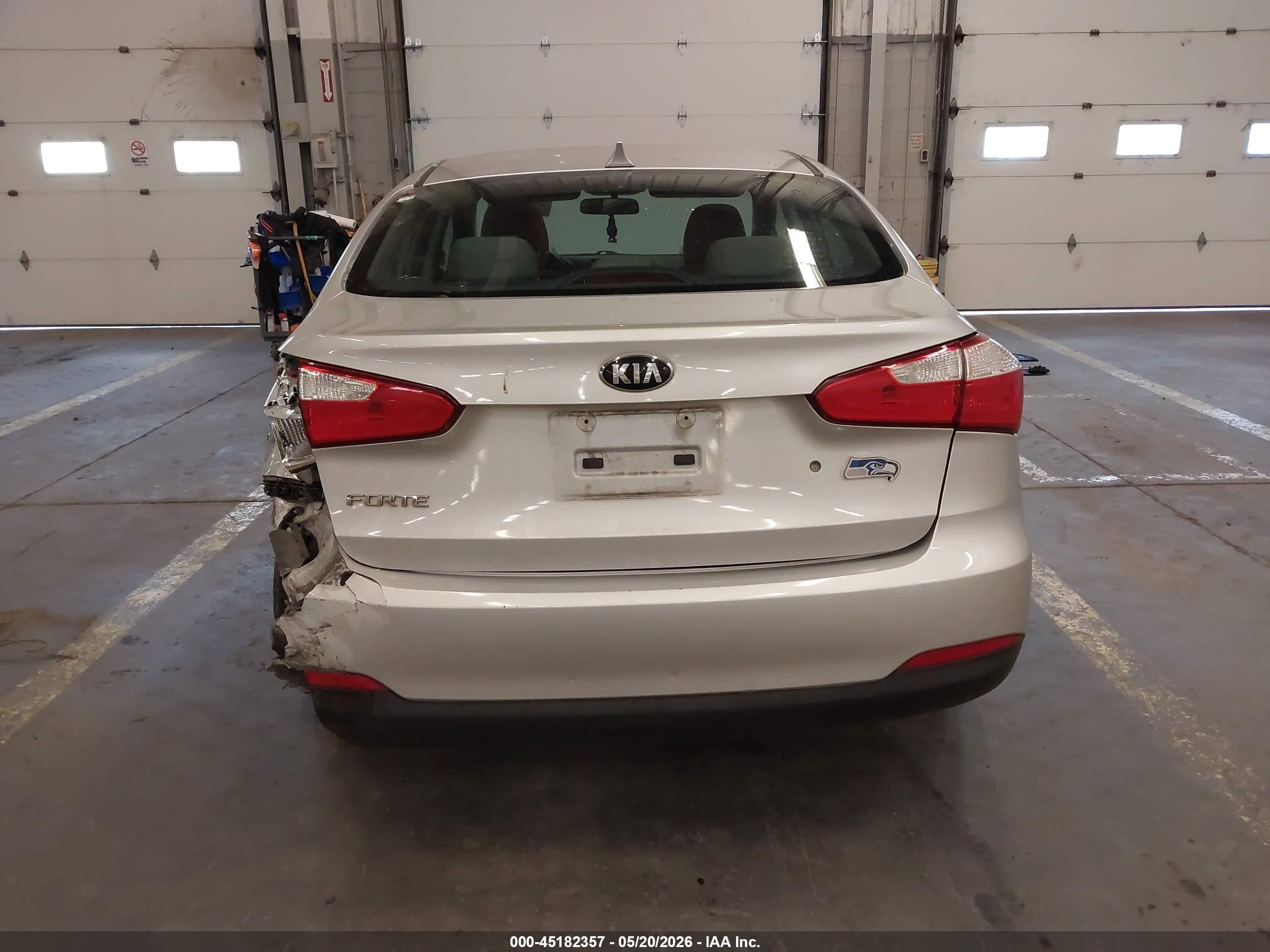 2015 Kia Forte Lx Silver vin: KNAFK4A61F5393336