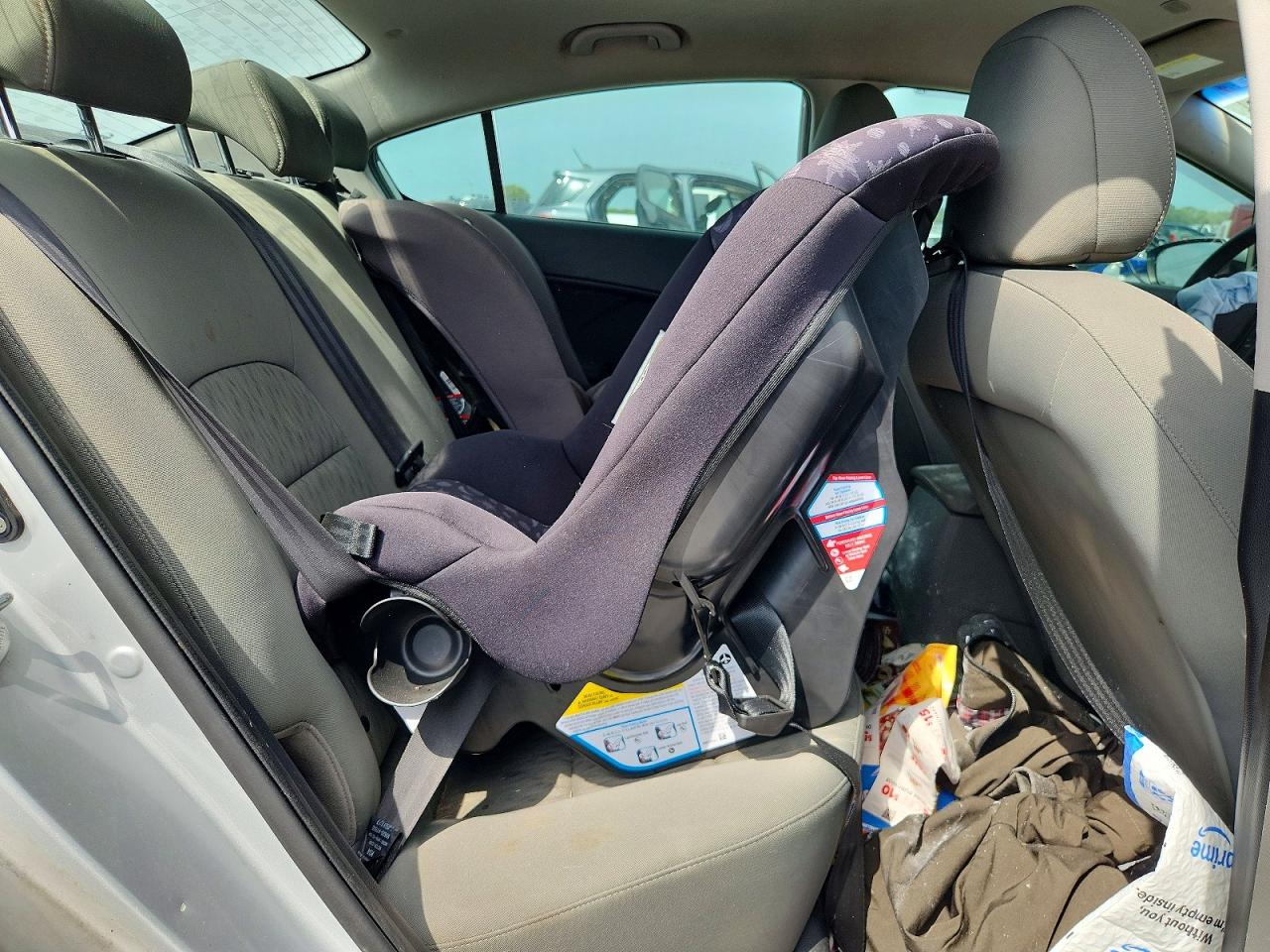 2015 Kia Forte Lx Silver vin: KNAFK4A61F5405002