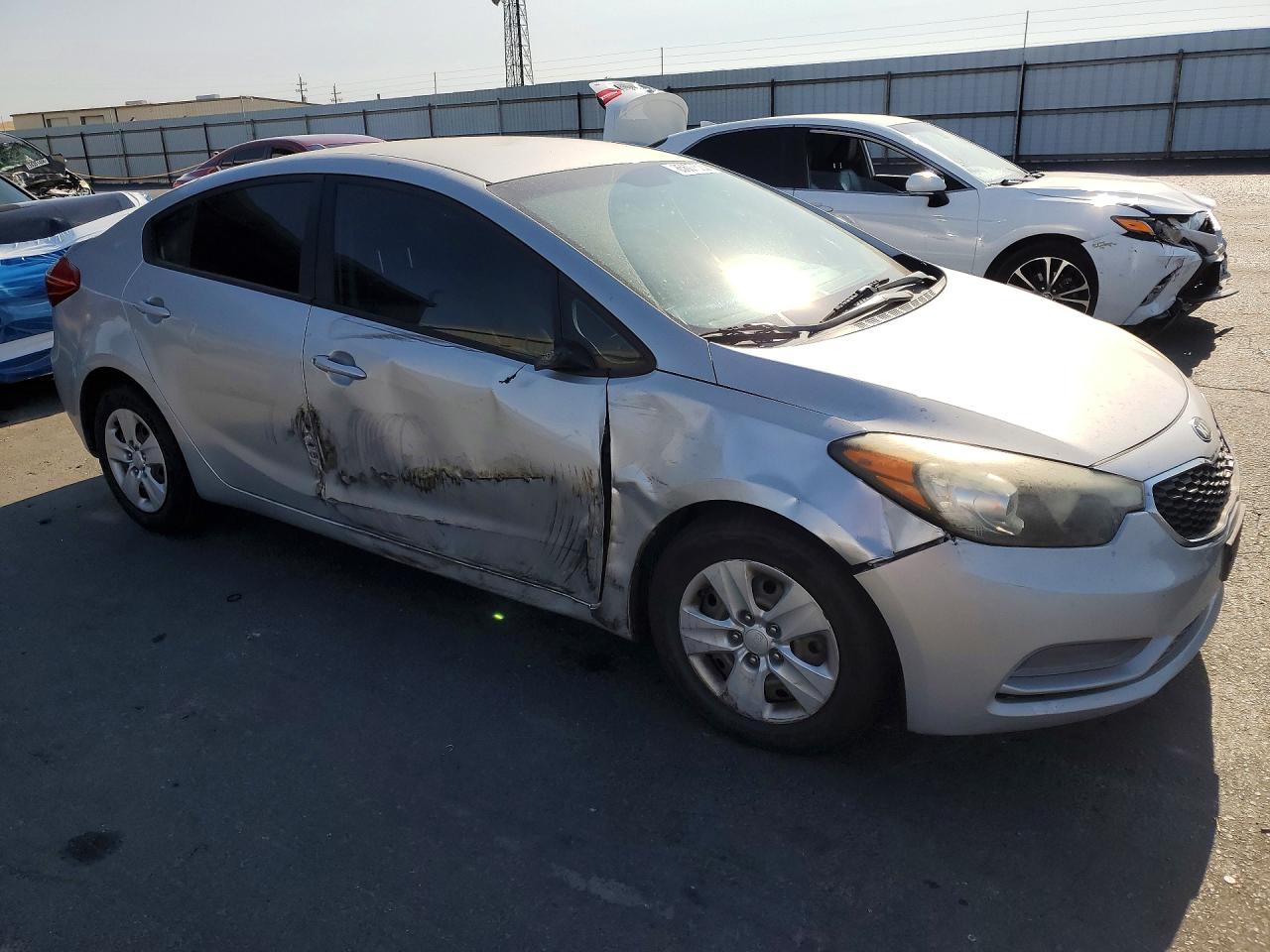 2015 Kia Forte Lx Silver vin: KNAFK4A61F5426142