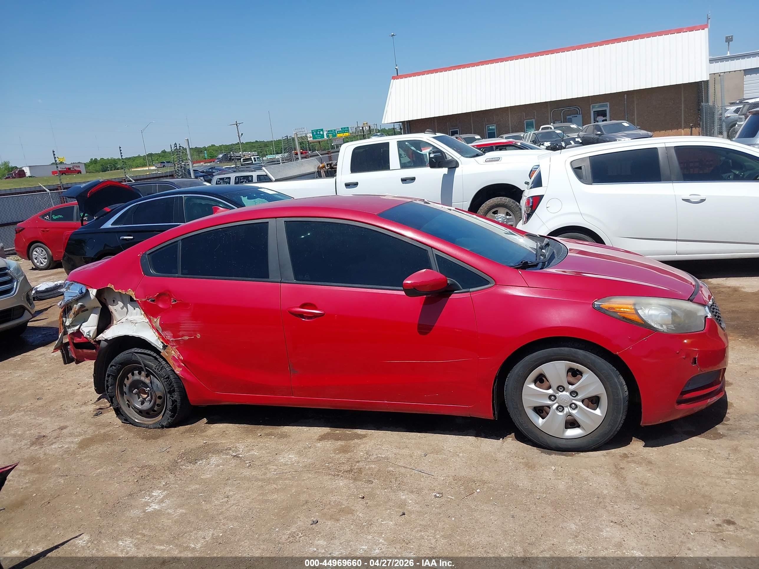 2016 Kia Forte Lx Красный vin: KNAFK4A61G5608439