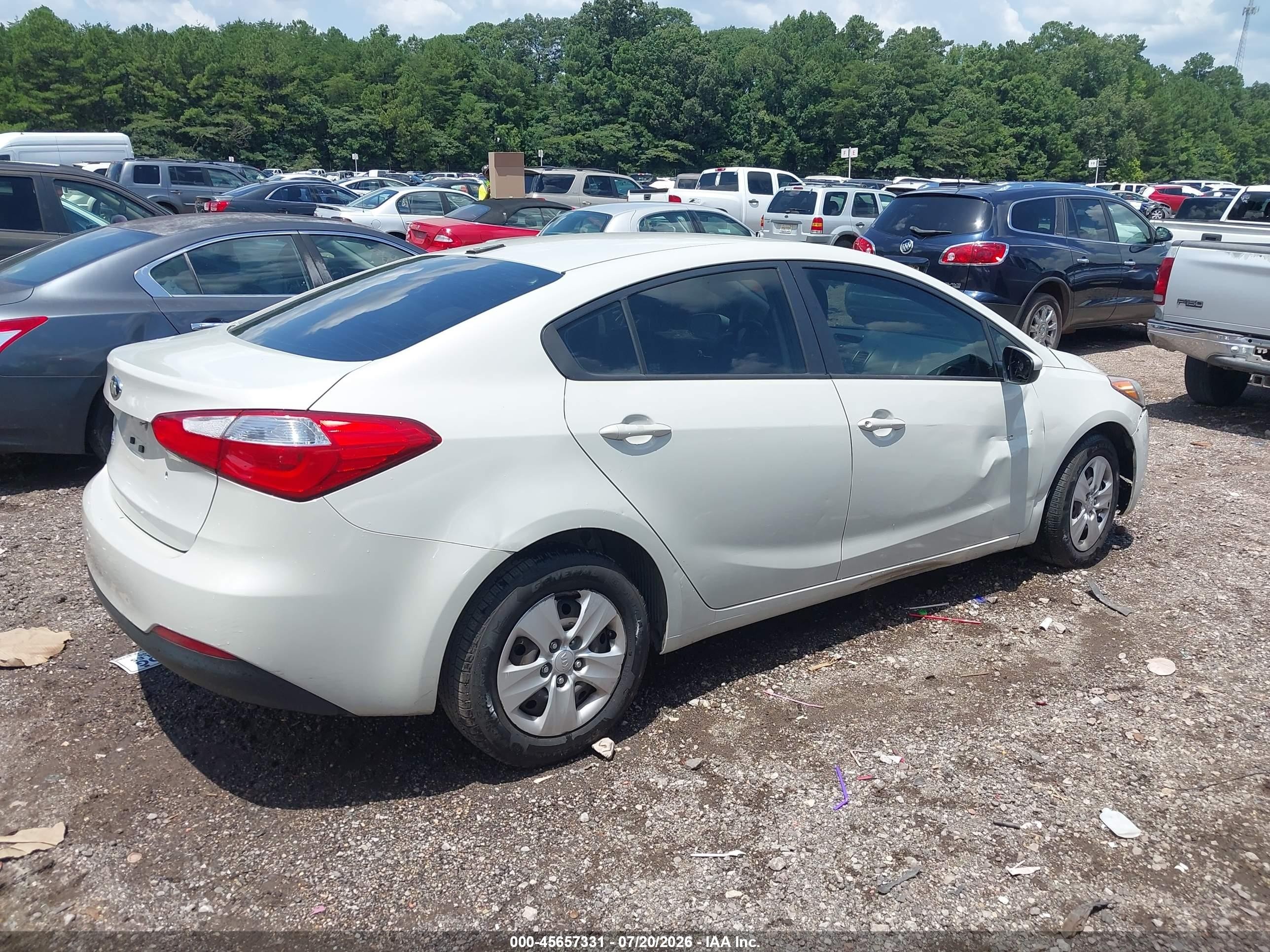2015 Kia Forte Lx White vin: KNAFK4A62F5308598