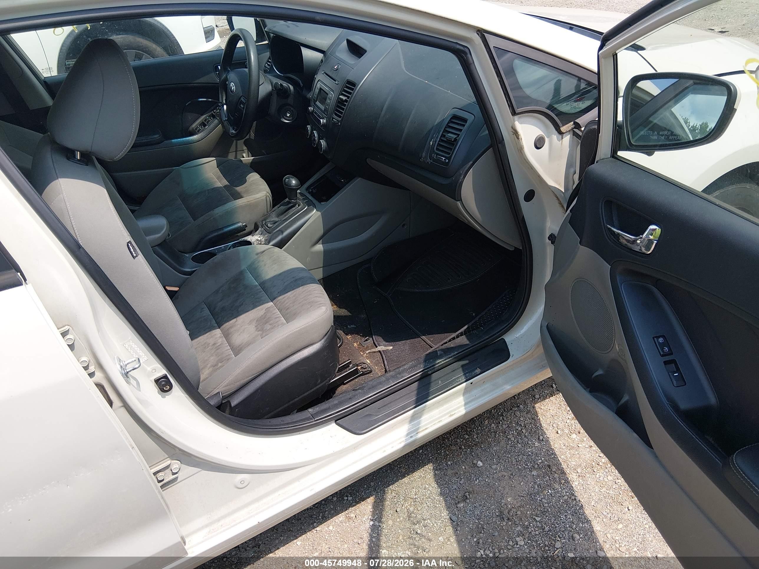 2015 Kia Forte Lx White vin: KNAFK4A62F5379574
