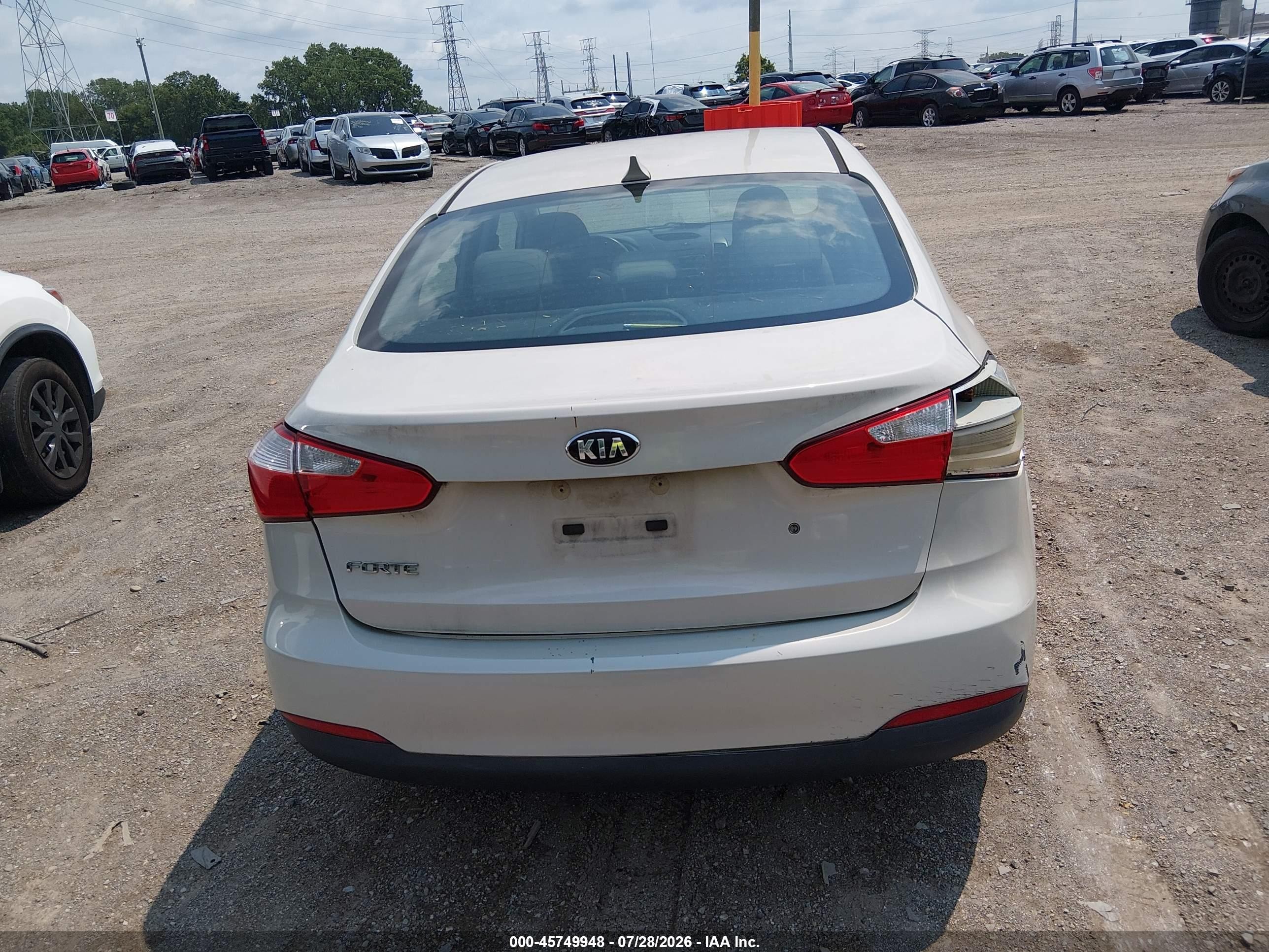 2015 Kia Forte Lx White vin: KNAFK4A62F5379574