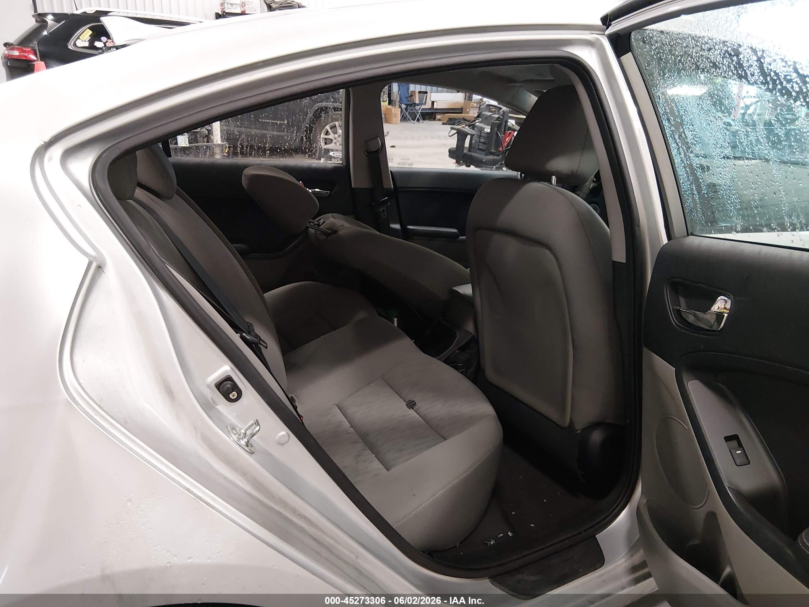 2015 Kia Forte Lx Silver vin: KNAFK4A62F5399453
