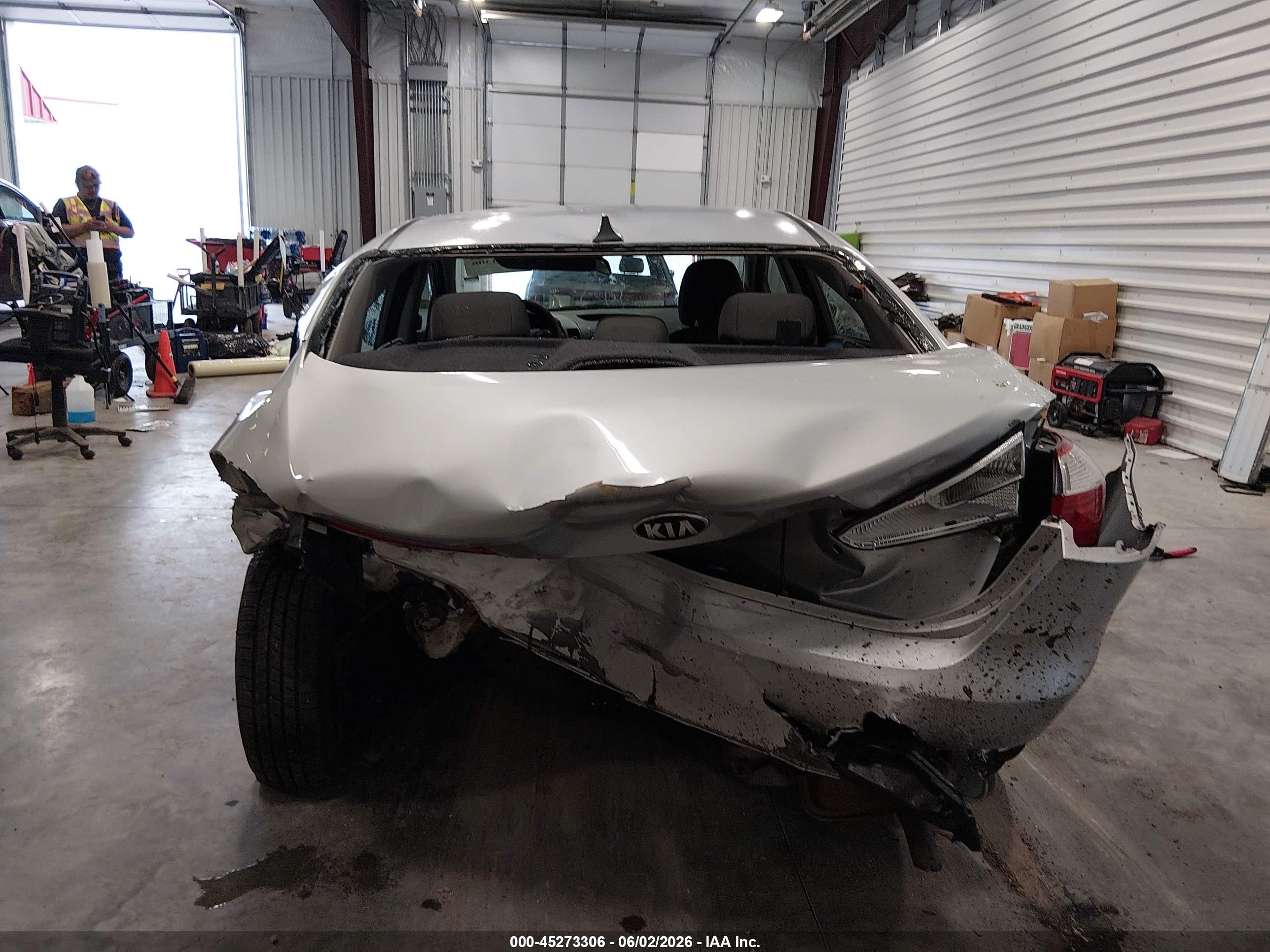2015 Kia Forte Lx Silver vin: KNAFK4A62F5399453