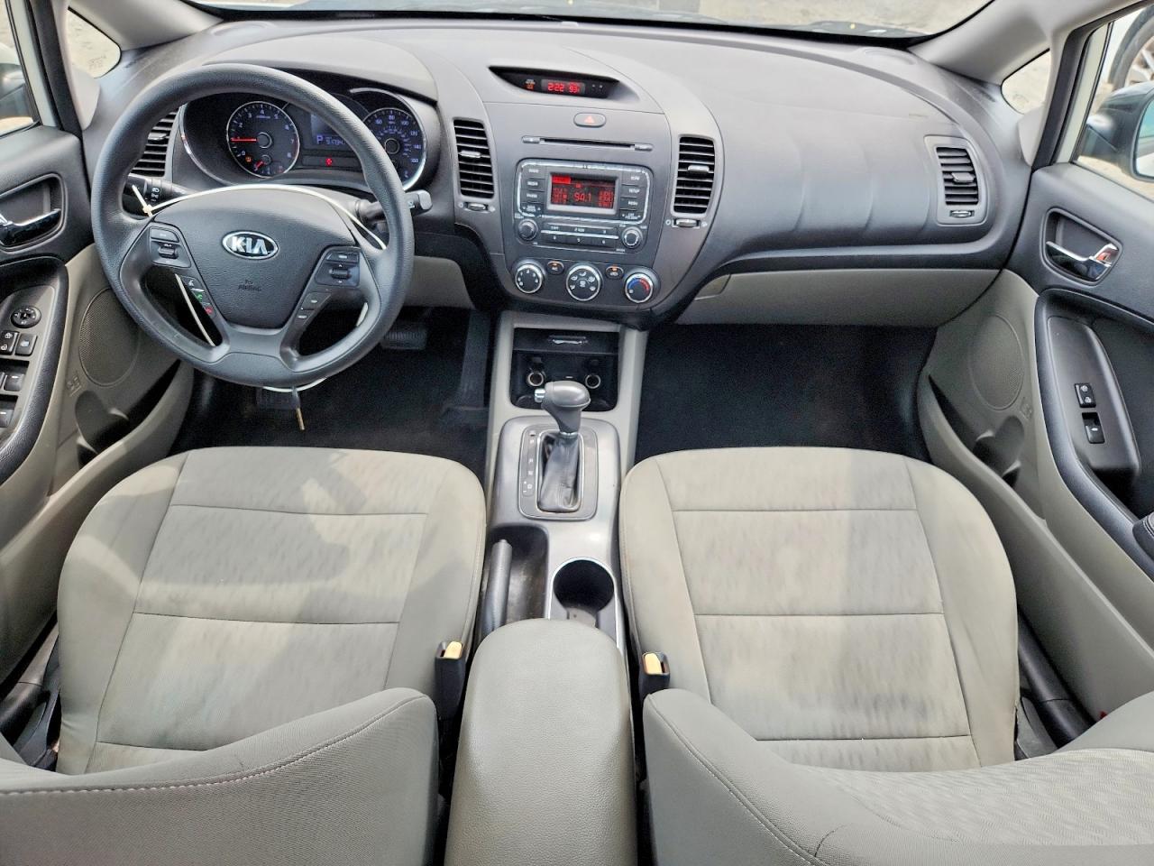 2015 Kia Forte Lx Cream vin: KNAFK4A62F5409480