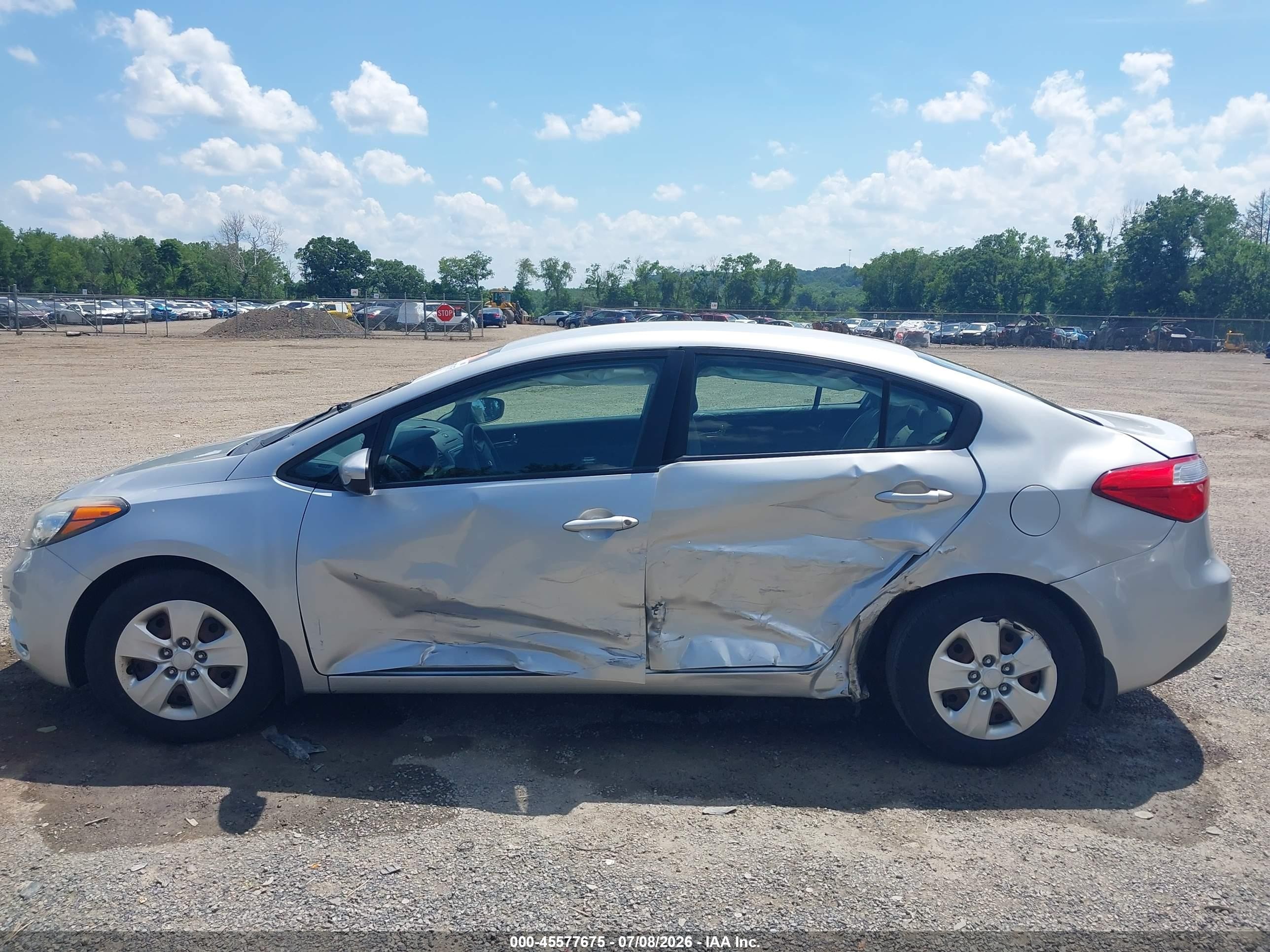 2015 Kia Forte Lx Silver vin: KNAFK4A63F5365859