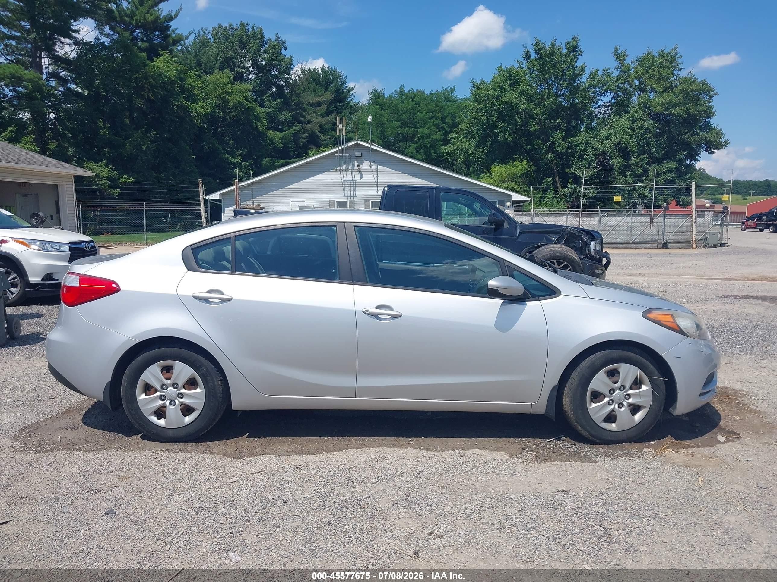 2015 Kia Forte Lx Silver vin: KNAFK4A63F5365859