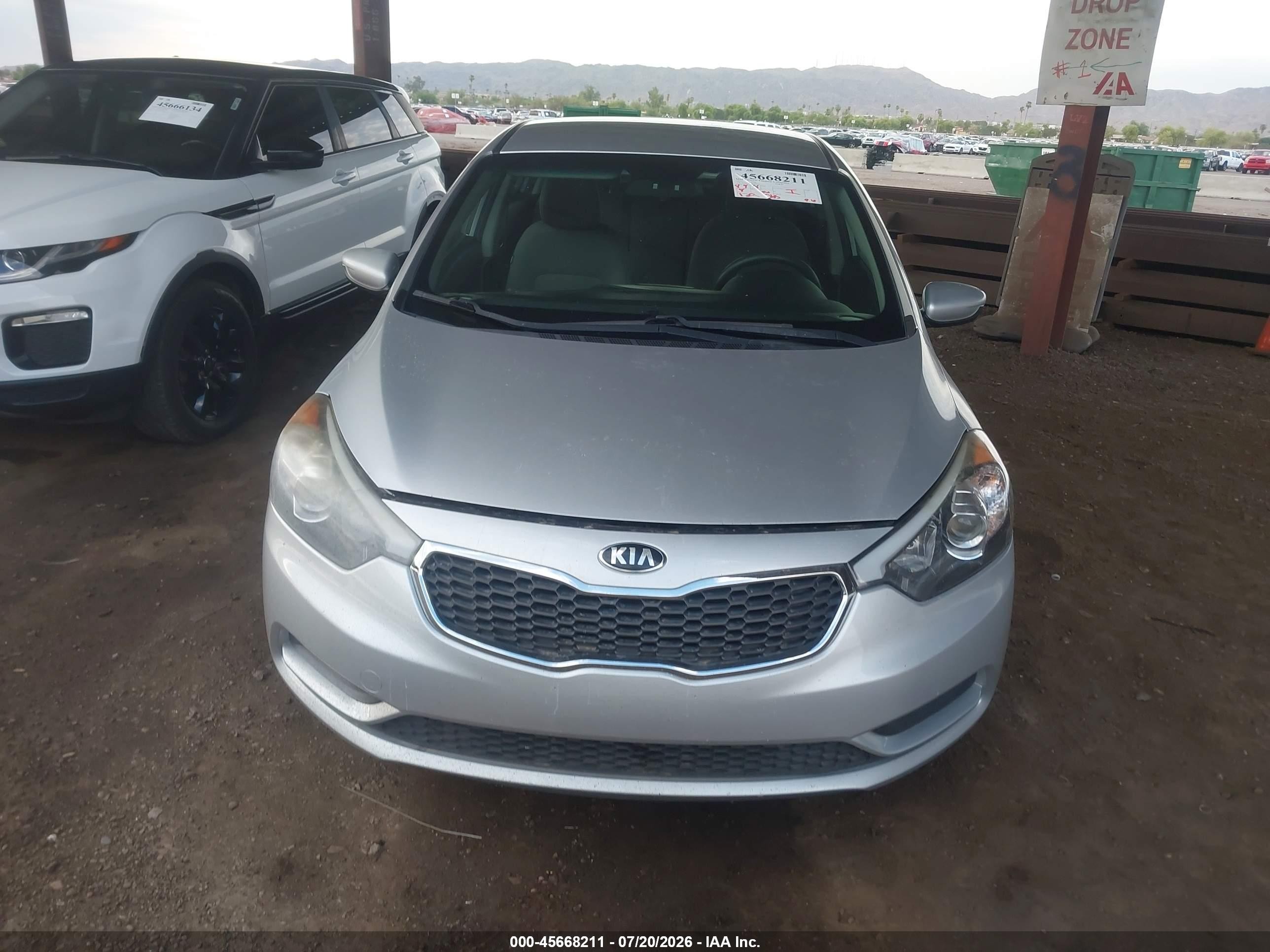 2015 Kia Forte Lx Silver vin: KNAFK4A63F5371533