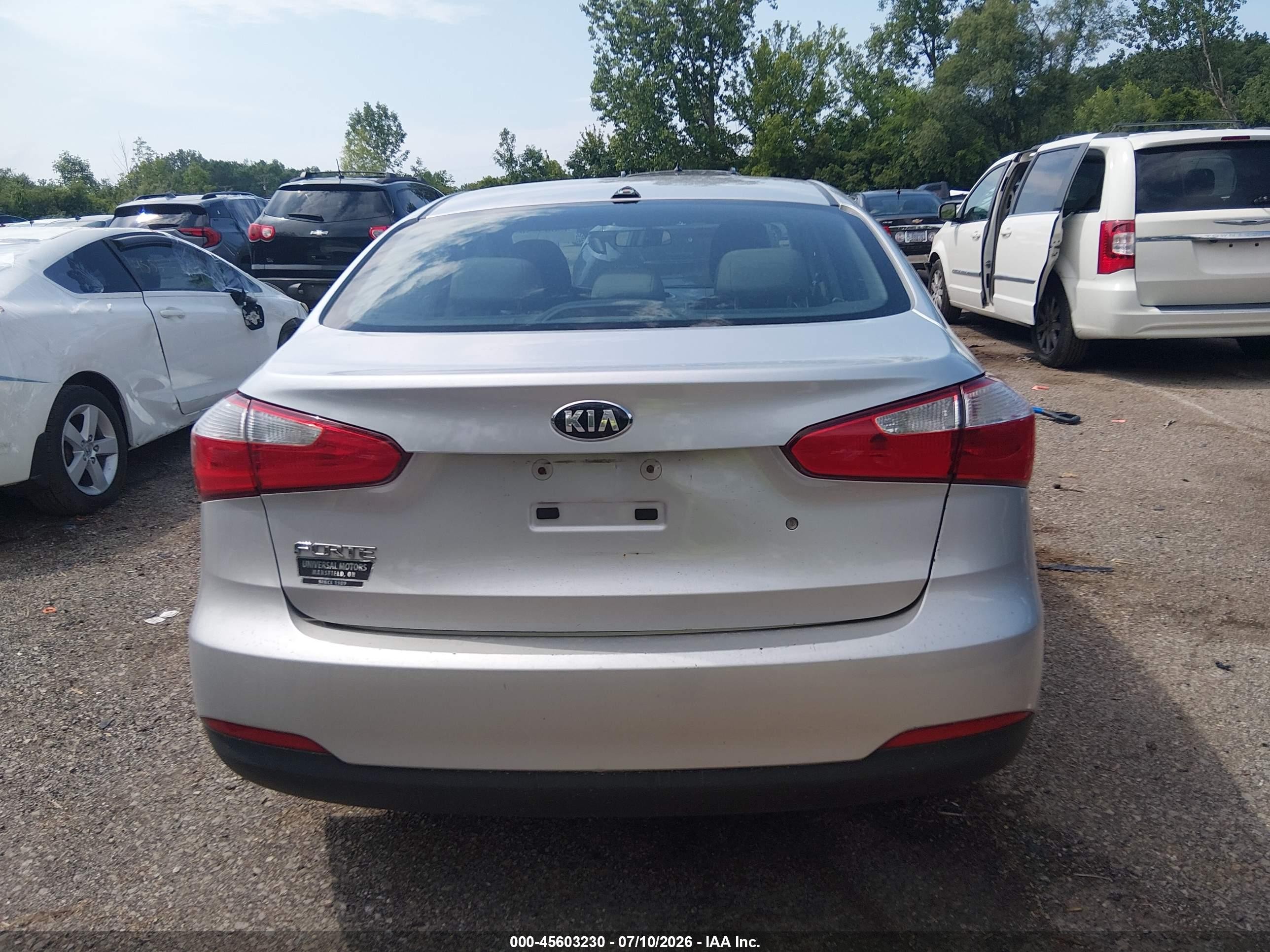 2015 Kia Forte Lx Silver vin: KNAFK4A63F5417328