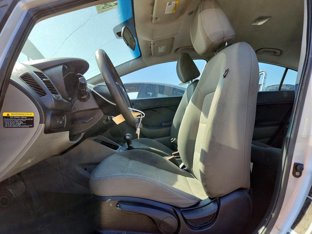 2015 Kia Forte Lx Silver vin: KNAFK4A63F5423808