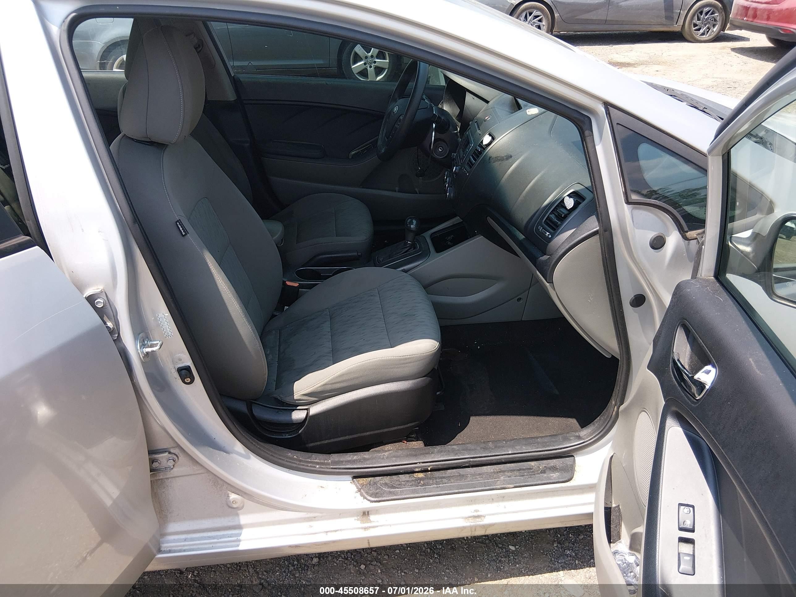 2015 Kia Forte Lx Silver vin: KNAFK4A63F5433660