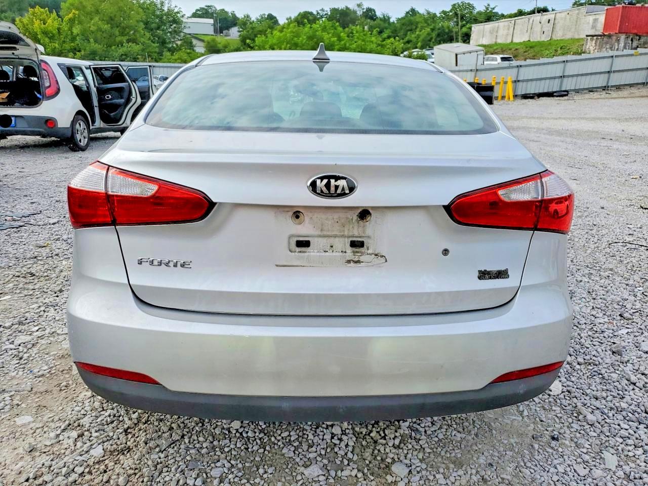 2014 Kia Forte Lx Серебряный vin: KNAFK4A64E5149789
