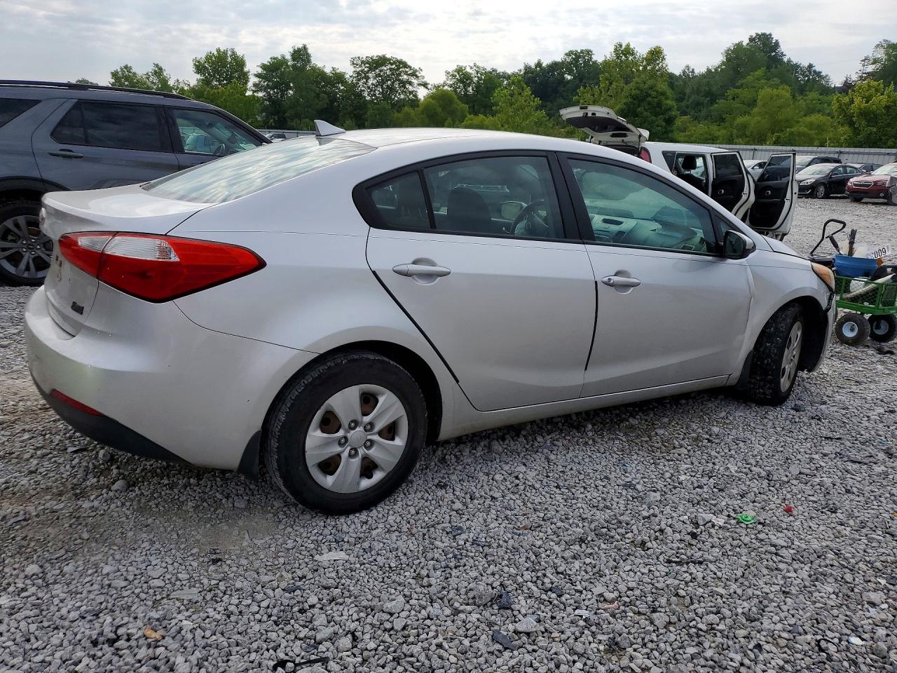 2014 Kia Forte Lx Серебряный vin: KNAFK4A64E5149789