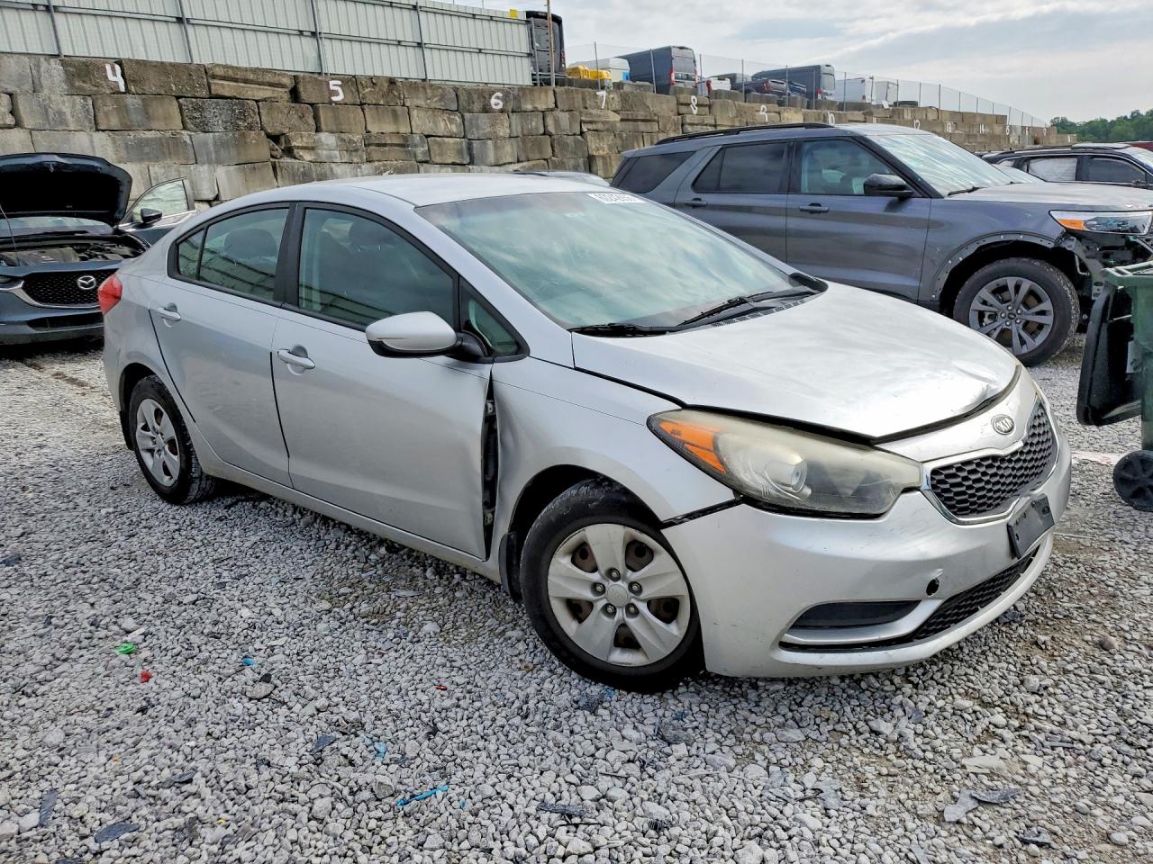 2014 Kia Forte Lx Серебряный vin: KNAFK4A64E5149789