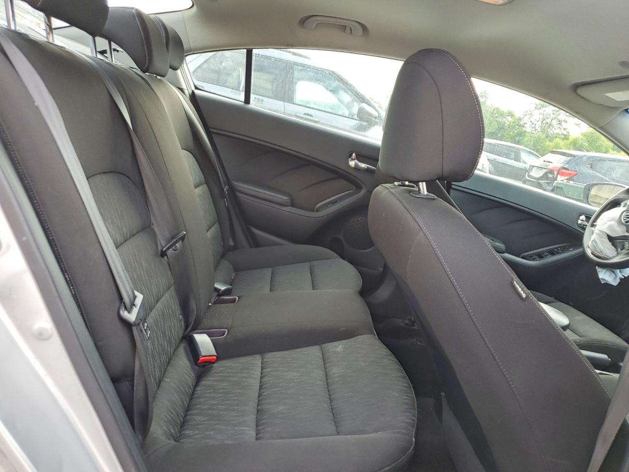 2014 Kia Forte Lx Серебряный vin: KNAFK4A64E5149789