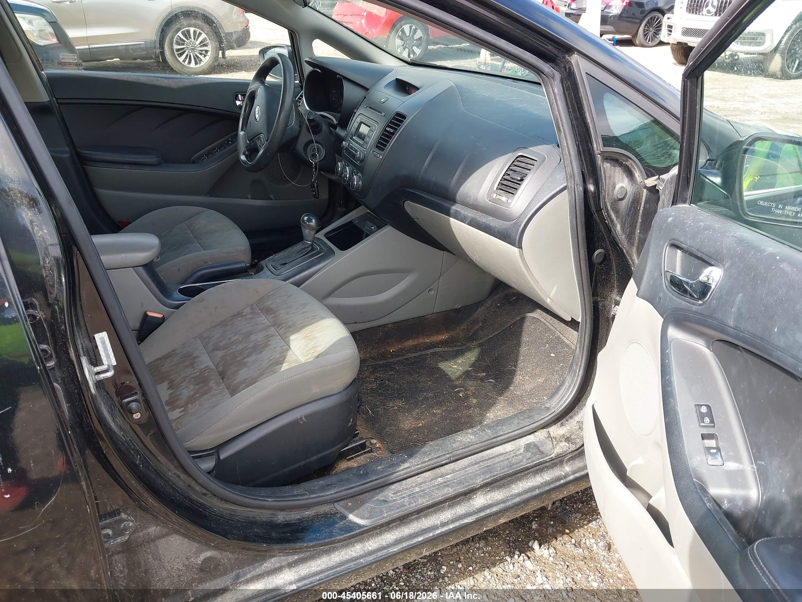 2015 Kia Forte Lx Черный vin: KNAFK4A64F5268802
