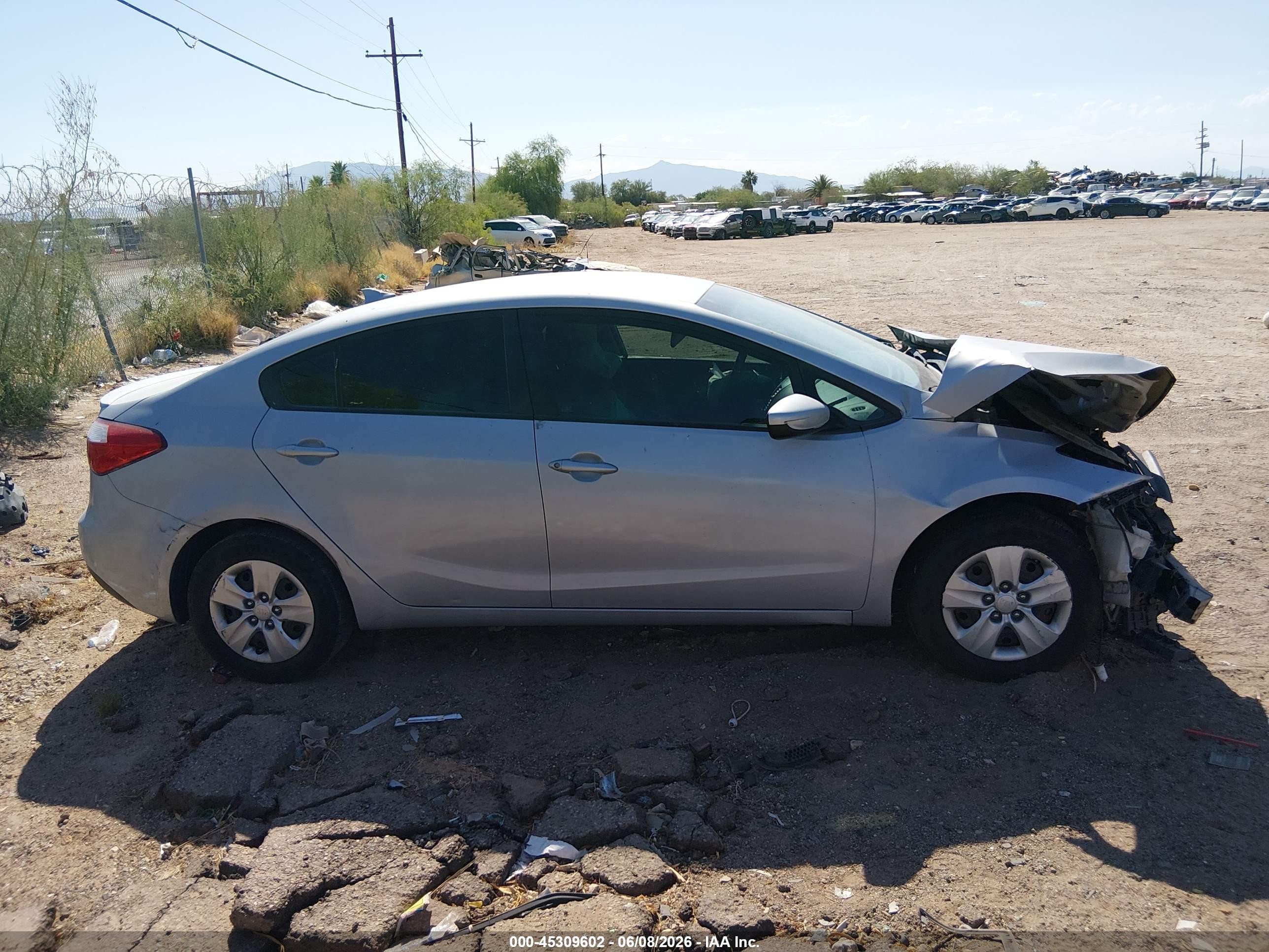 2015 Kia Forte Lx Silver vin: KNAFK4A65F5286497