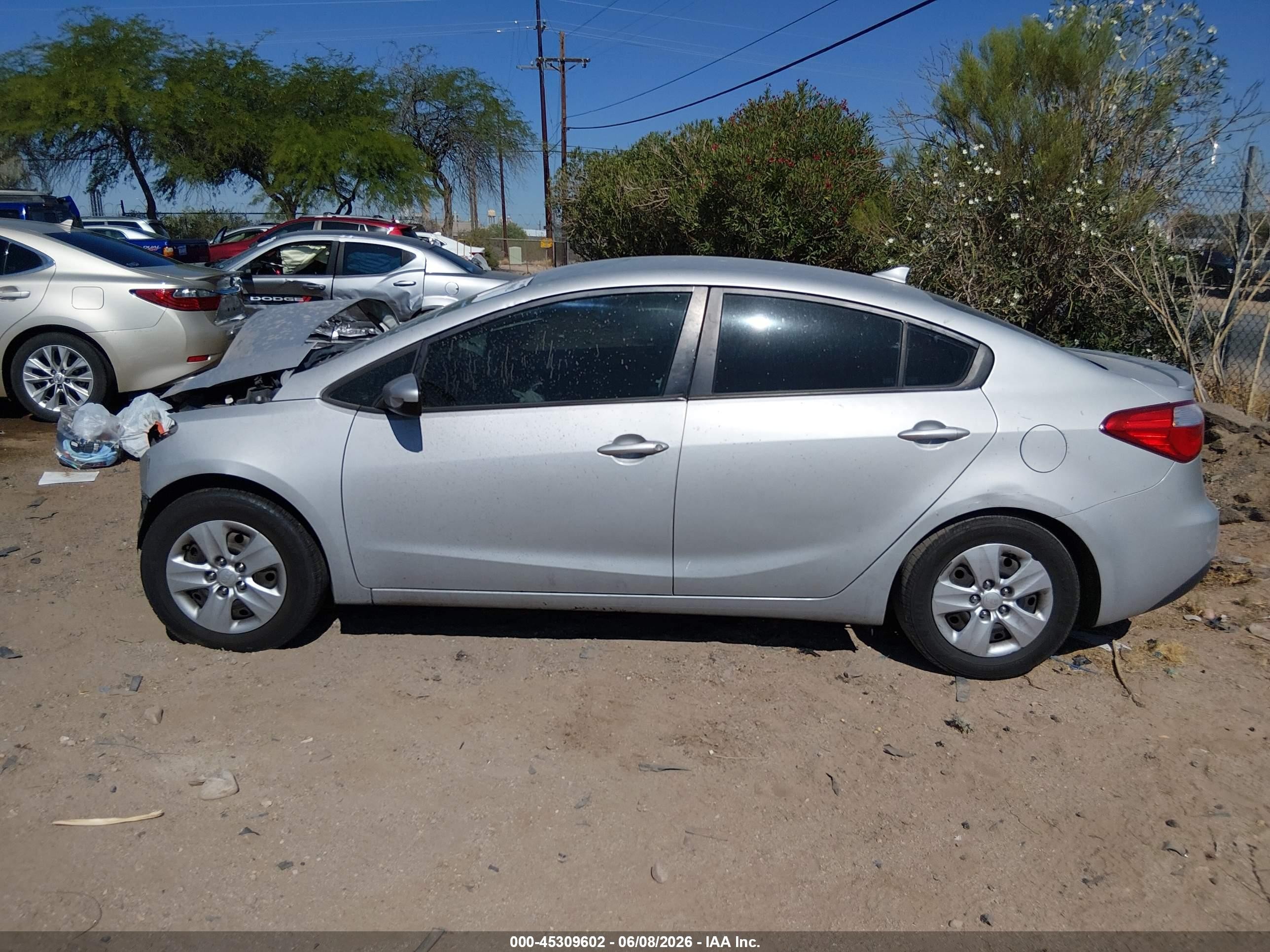 2015 Kia Forte Lx Silver vin: KNAFK4A65F5286497