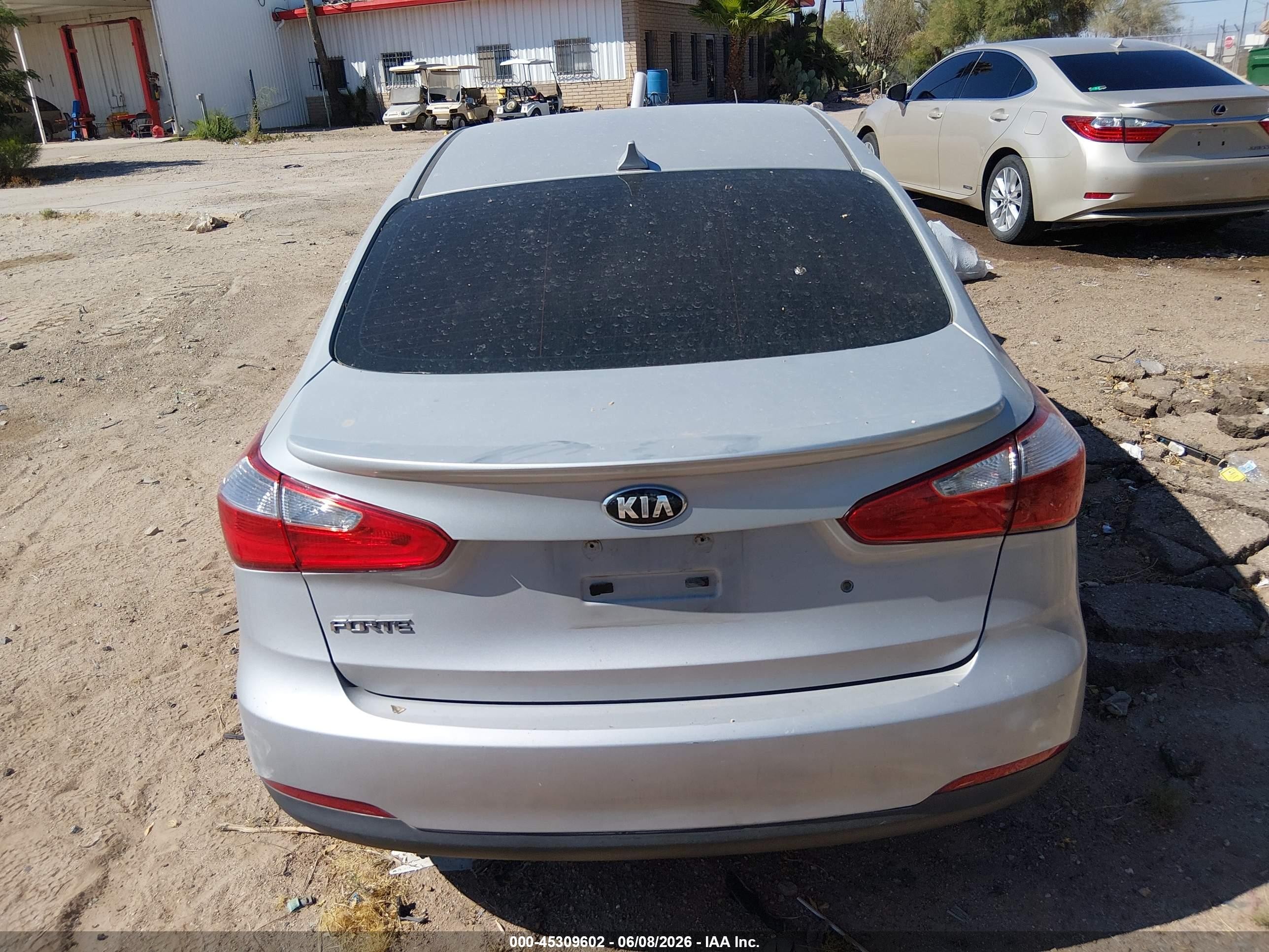 2015 Kia Forte Lx Silver vin: KNAFK4A65F5286497