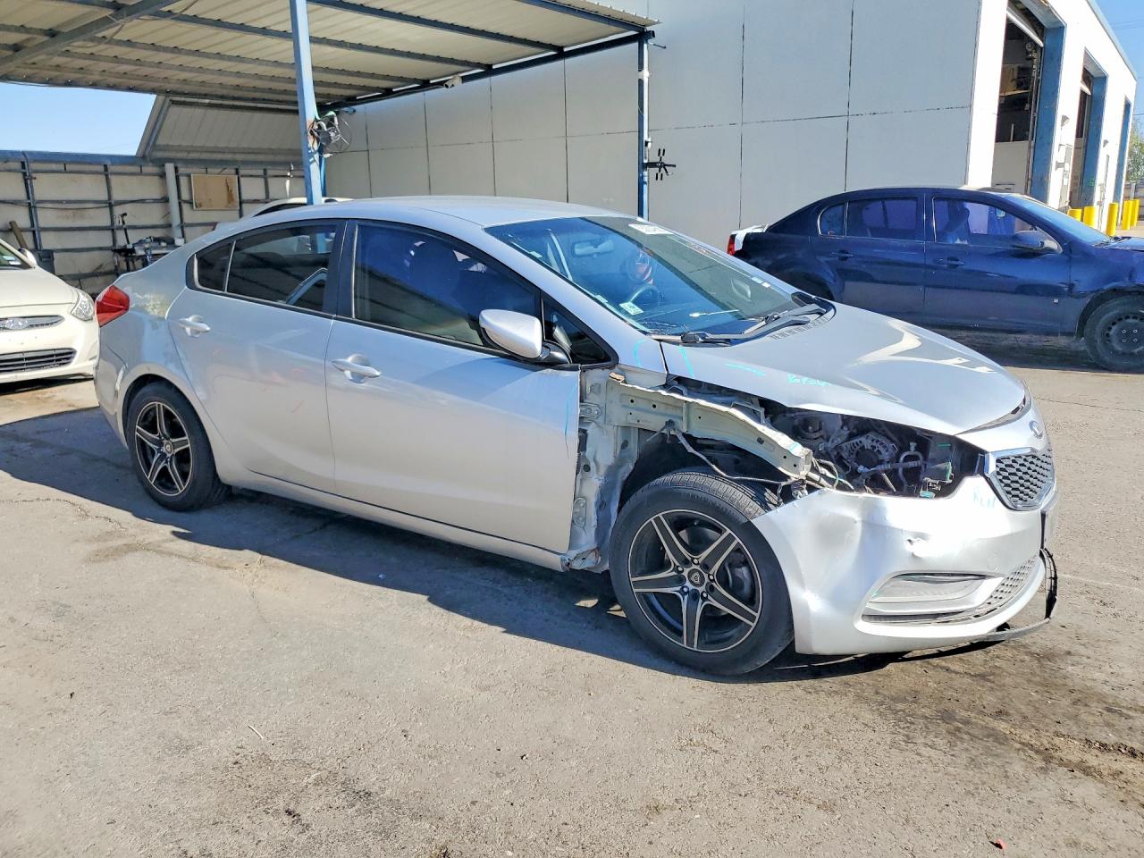 2015 Kia Forte Lx Silver vin: KNAFK4A66F5258546