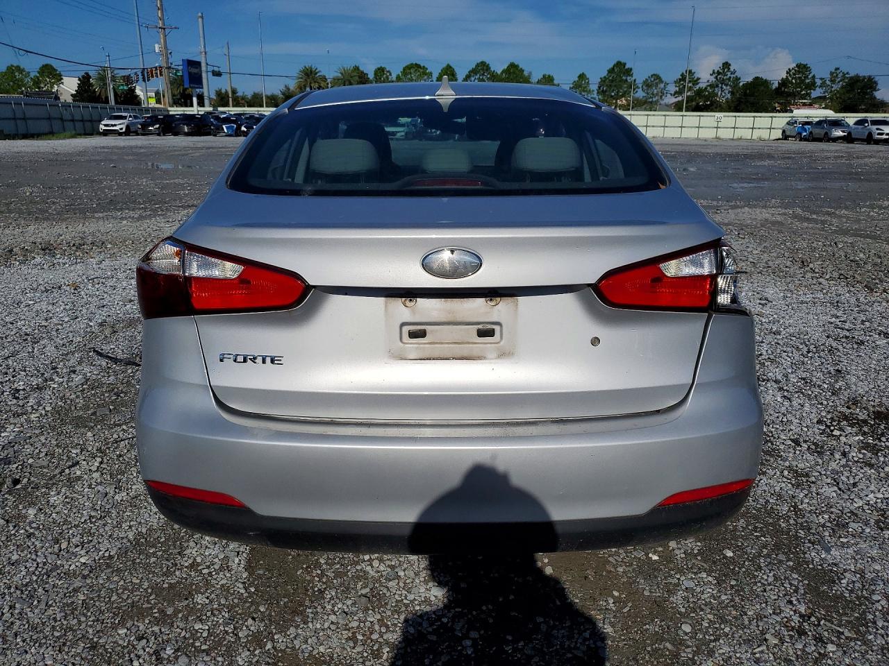 2015 Kia Forte Lx Silver vin: KNAFK4A66F5346612