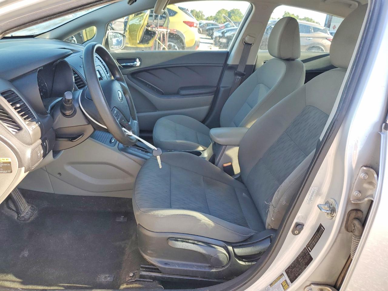 2015 Kia Forte Lx Silver vin: KNAFK4A66F5346612