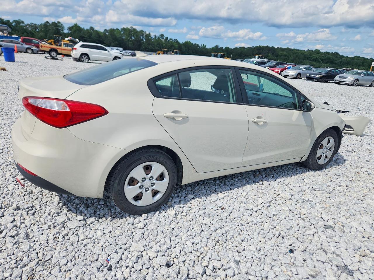2015 Kia Forte Lx Cream vin: KNAFK4A68F5334655