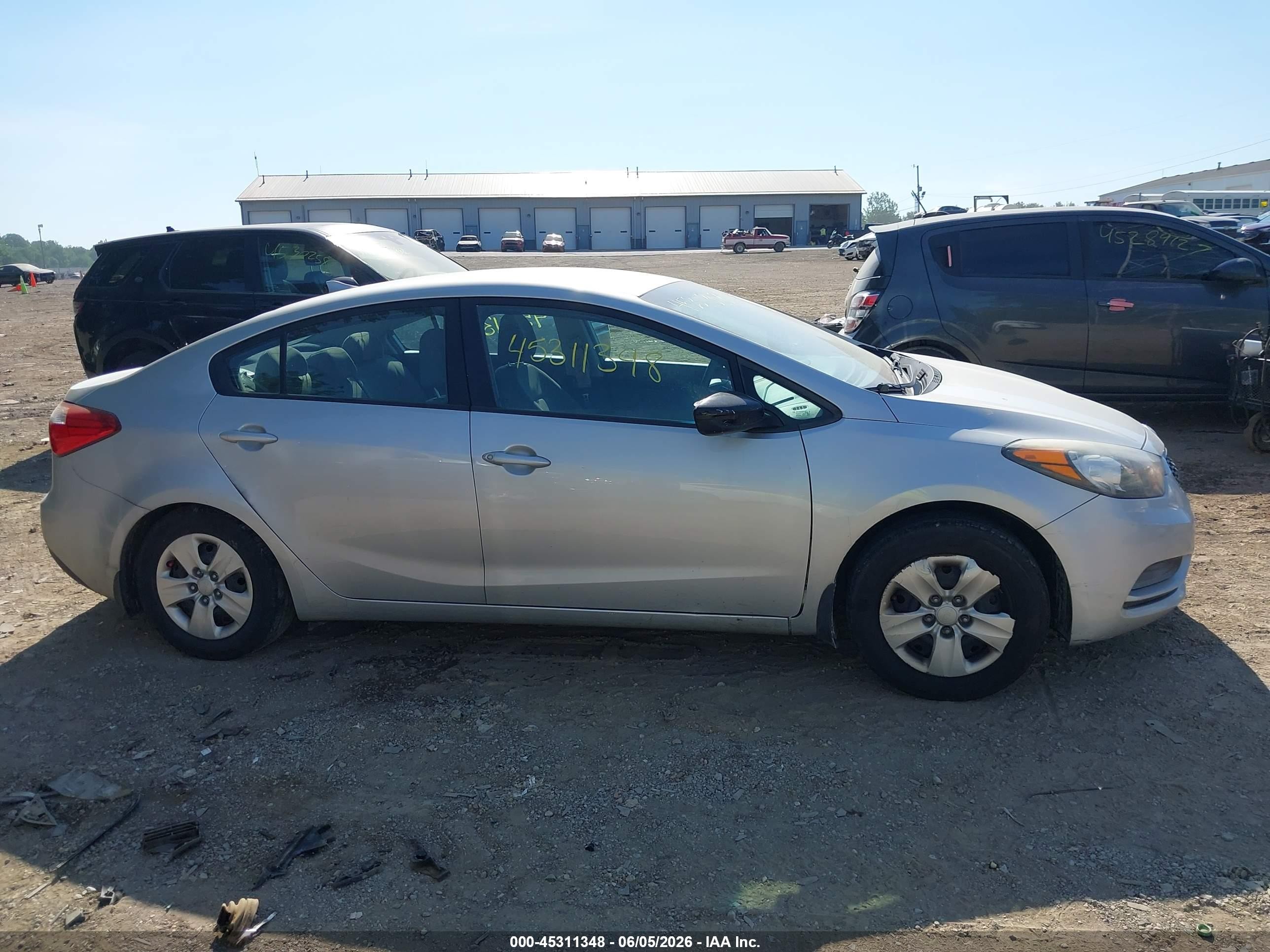 2015 Kia Forte Lx Silver vin: KNAFK4A68F5351911