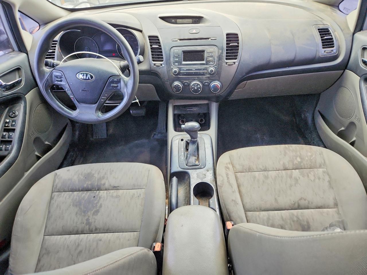 2015 Kia Forte Lx Серый vin: KNAFK4A68F5399439
