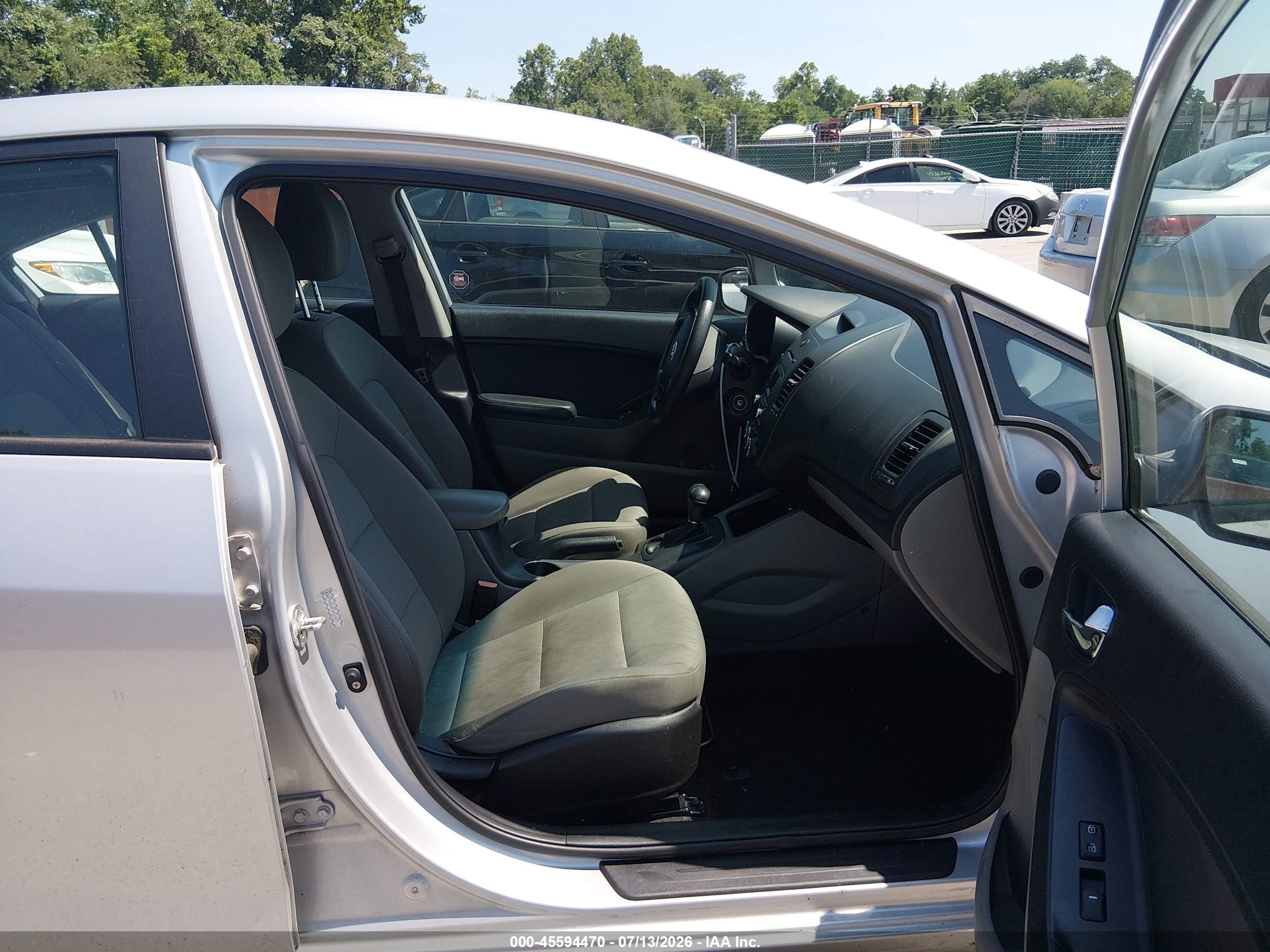 2015 Kia Forte Lx Silver vin: KNAFK4A68F5431497