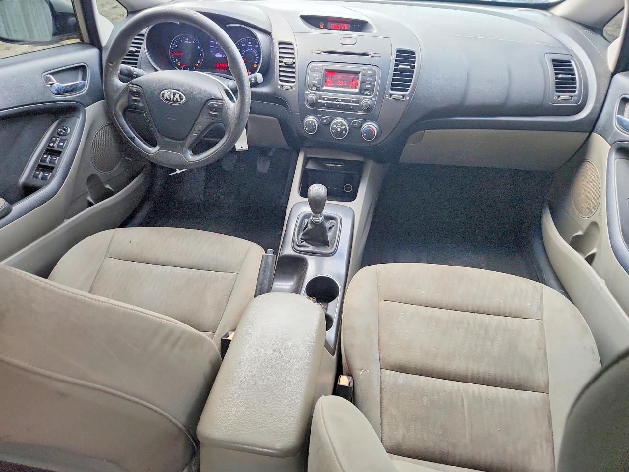 2014 Kia Forte Lx Beige vin: KNAFK4A69E5086981